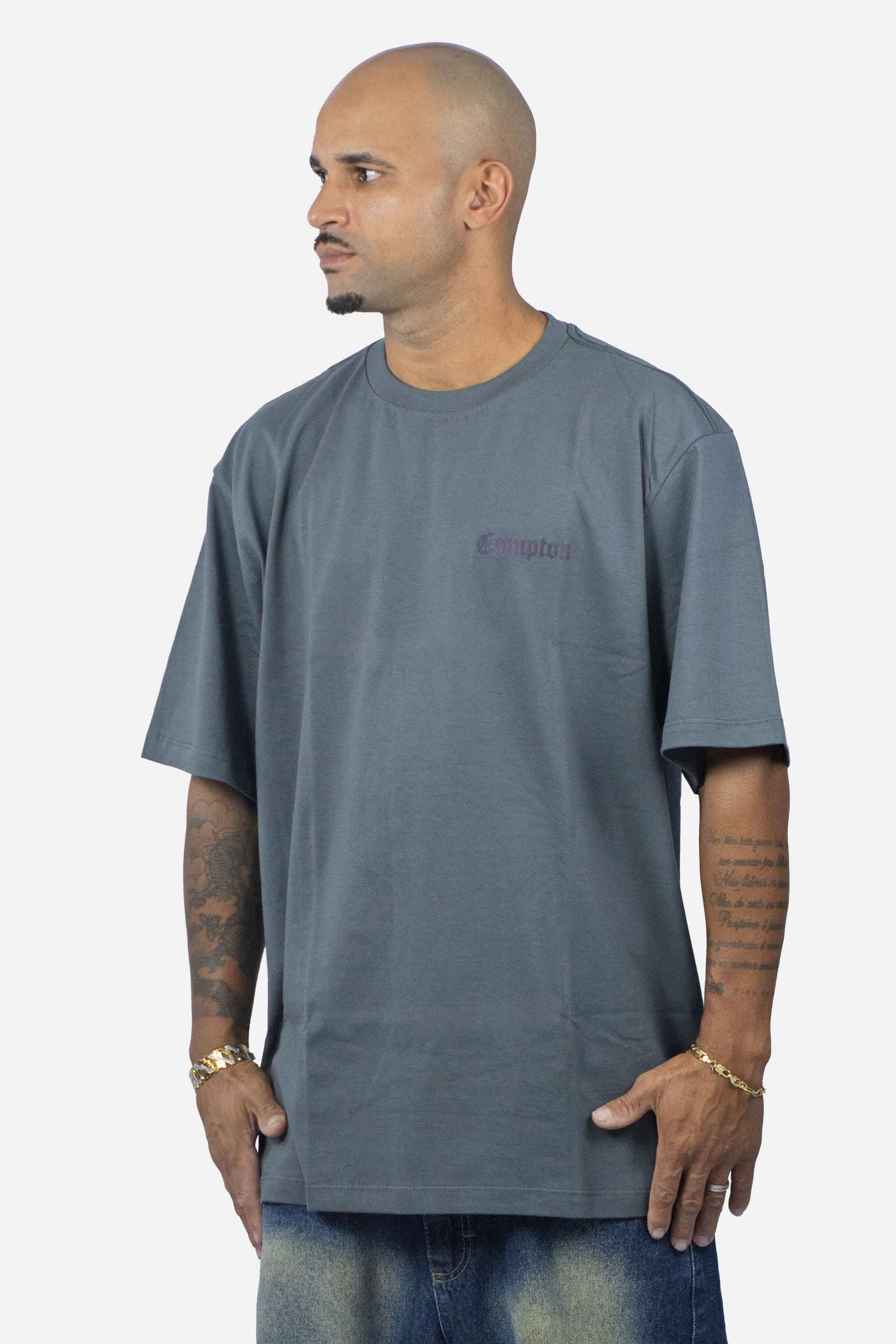 Camiseta Compton Oversized Refletiva Luminous Cinza