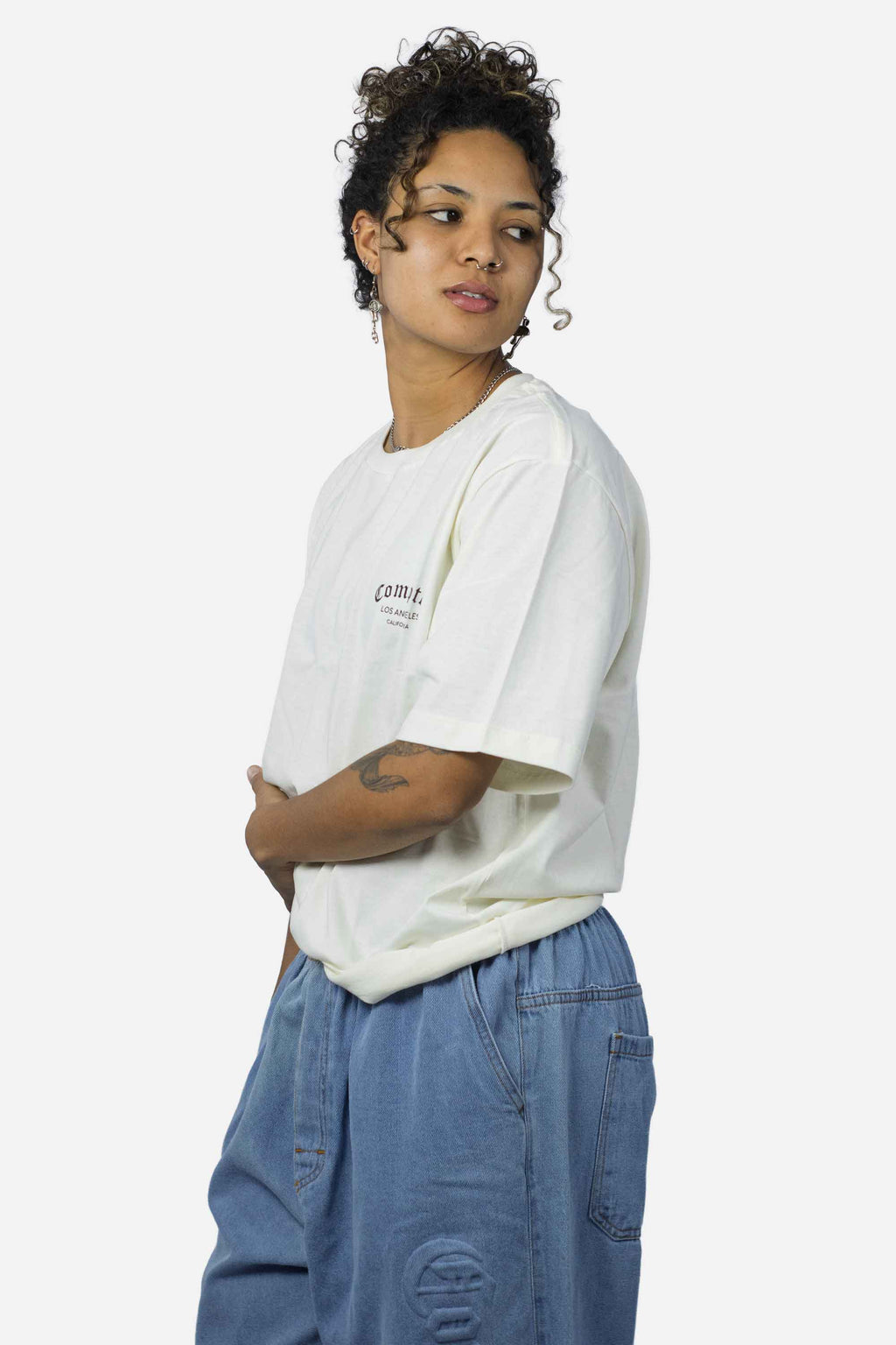 Camiseta Compton Oversized Los Angeles Flag Off White