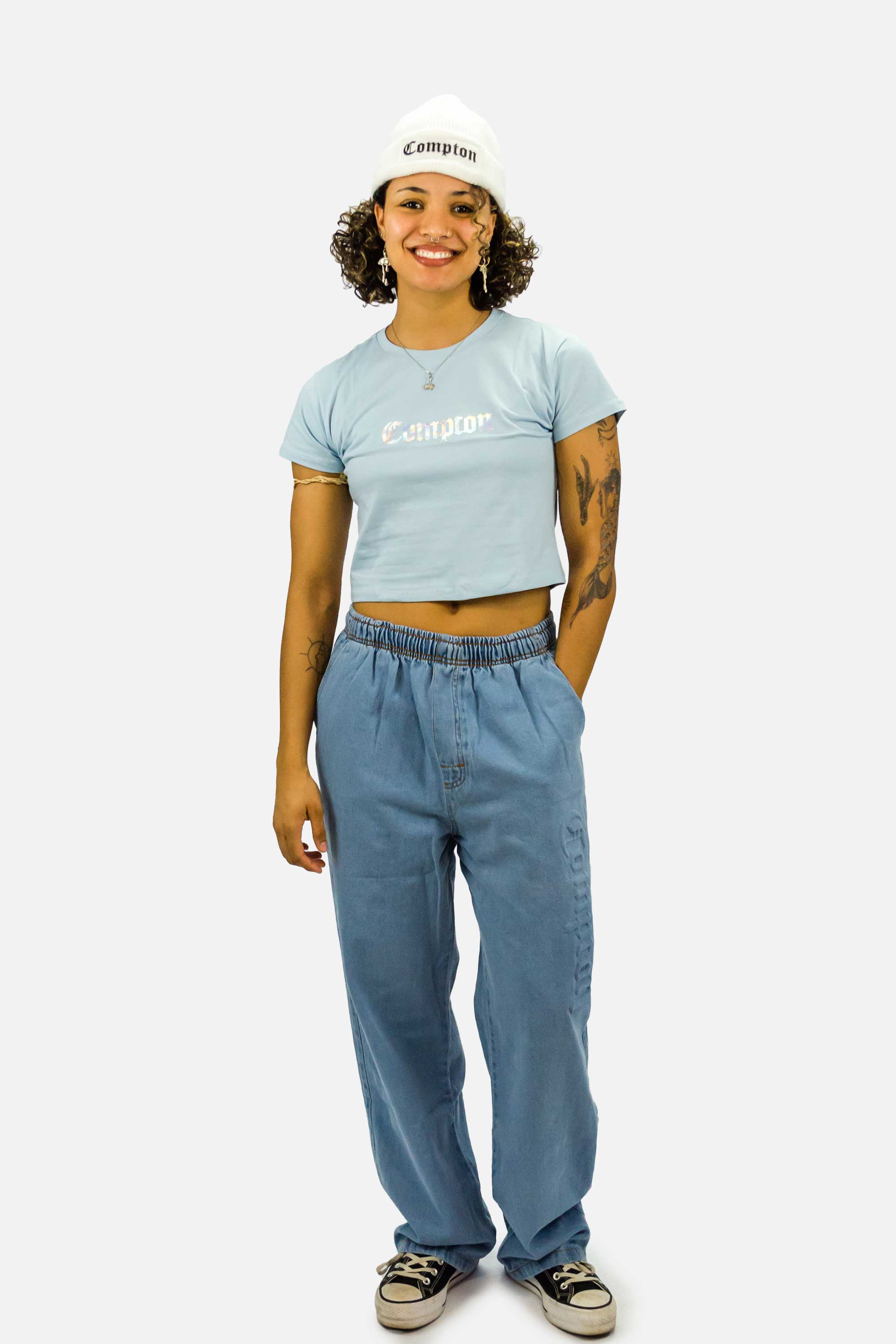 Cropped Compton Logo holográfico Azul Claro