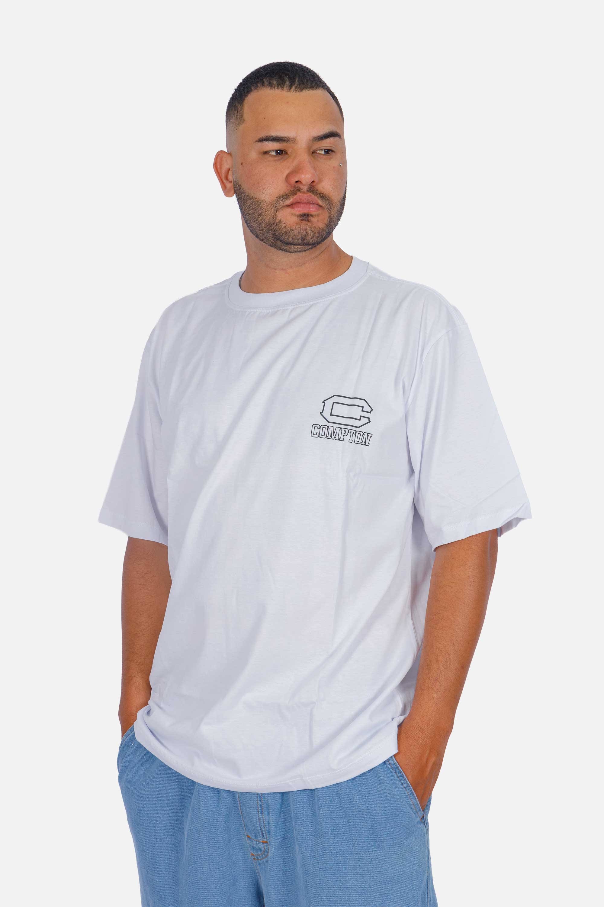 Camiseta Compton Oversized Illusion Branca