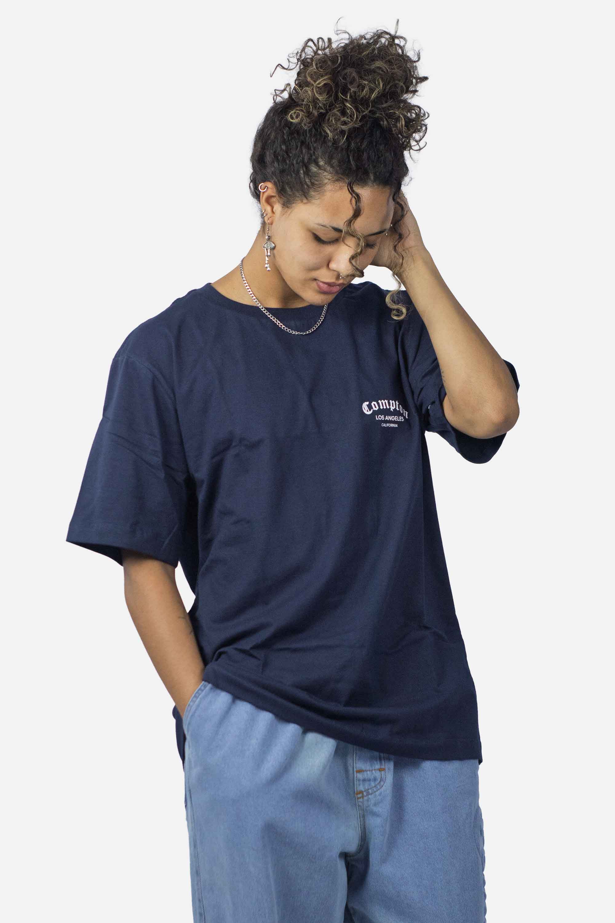 Camiseta Compton Oversized Los Angeles Flag Azul Marinho