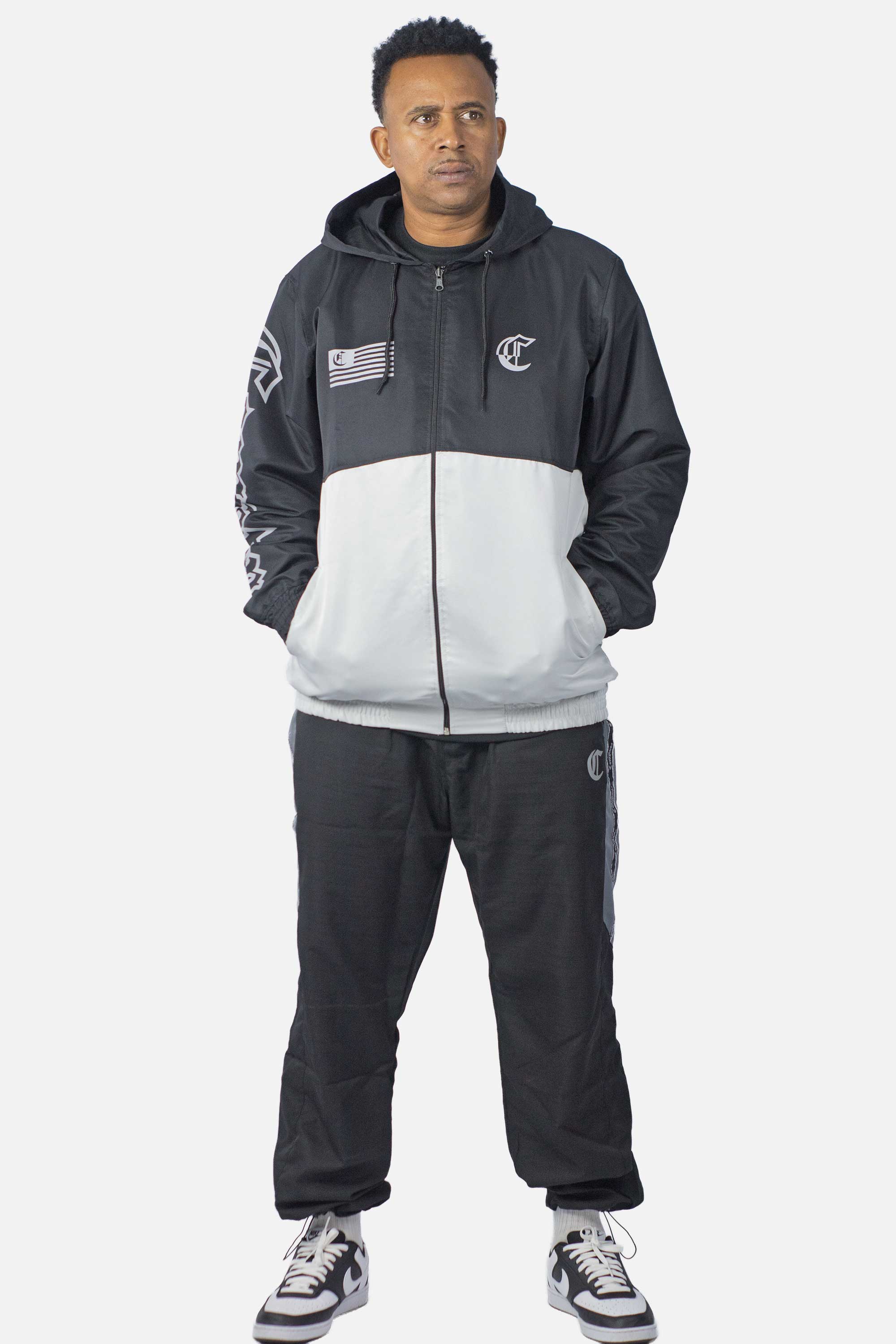 Jaqueta Compton Legacy 2 Cores Preto/Cinza Claro