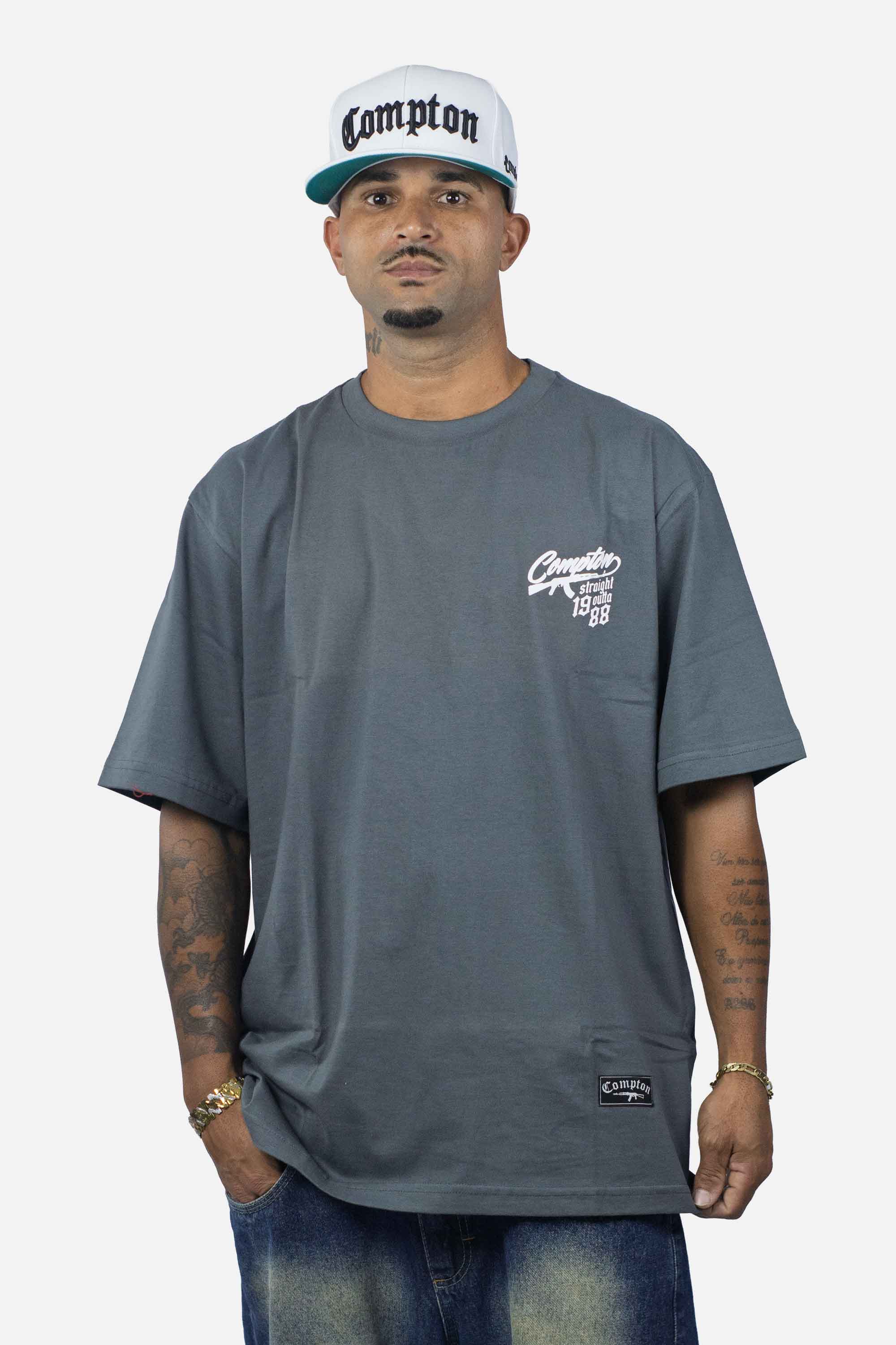 Camiseta Compton Oversized Bullet Cinza
