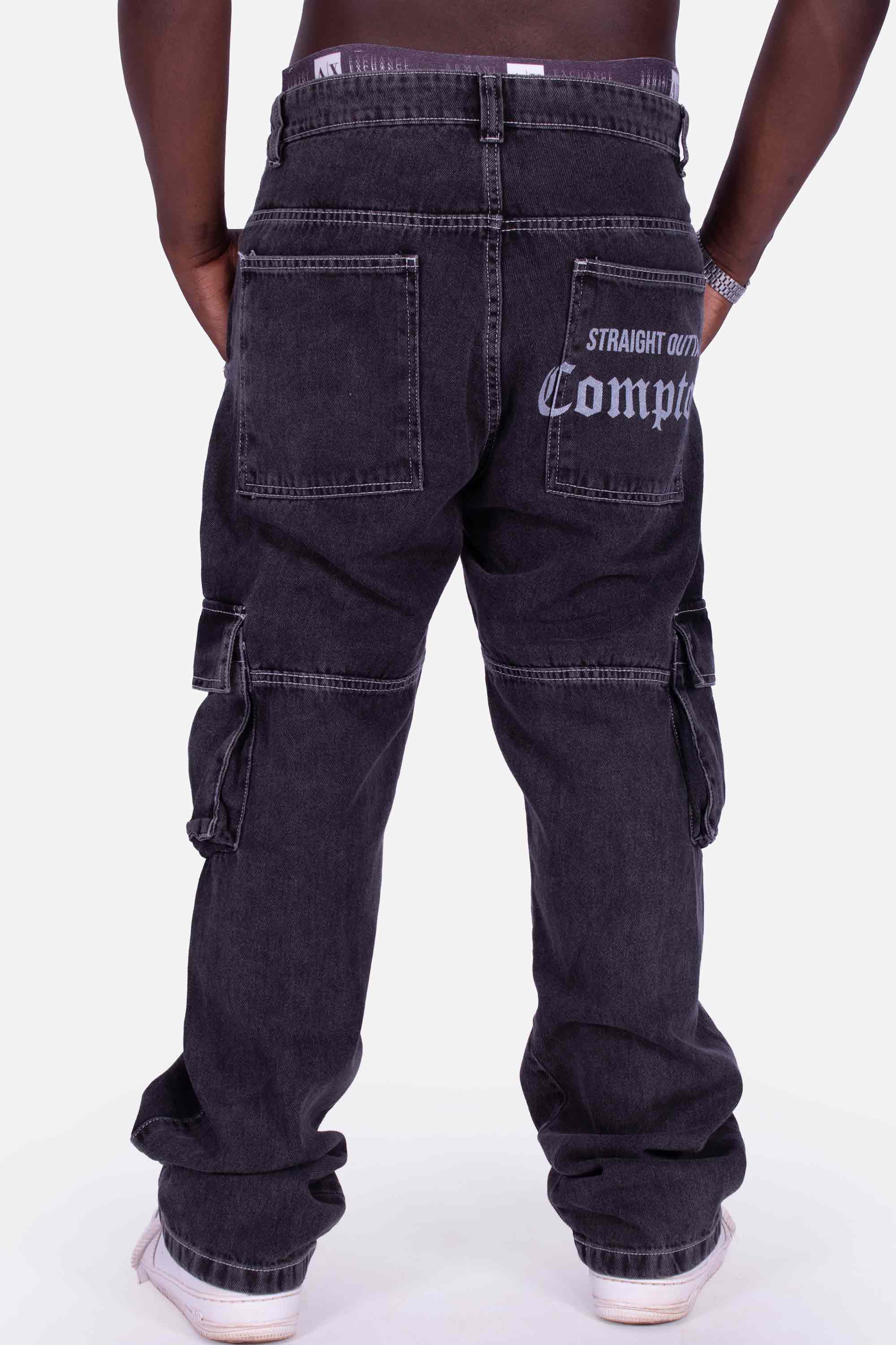 Calça Jeans Cargo Compton Straight Outta Black