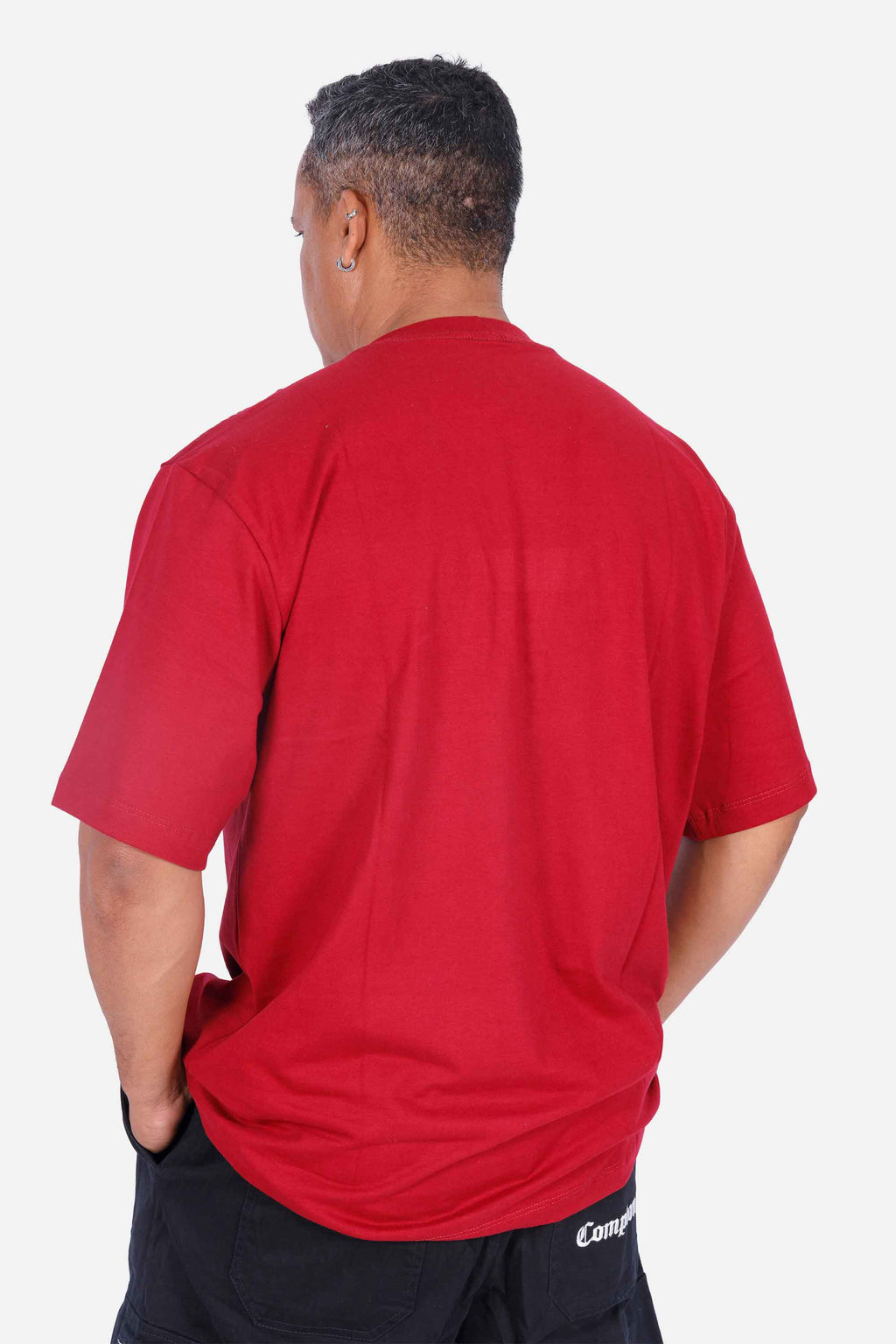 Camiseta Compton Oversized Logo Refletivo Vinho