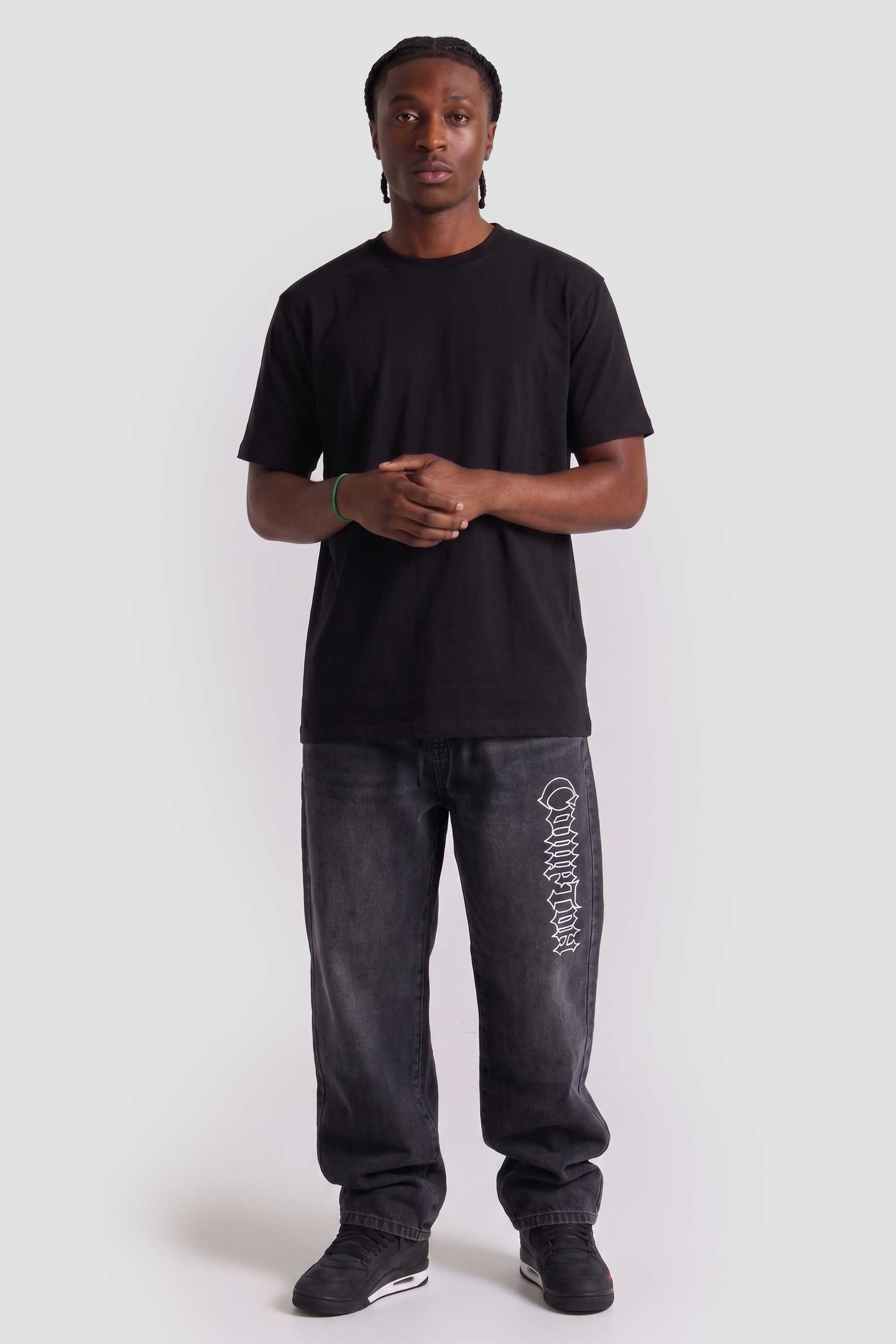Calça Jeans Baggy Compton Script Cross Preta Estonada
