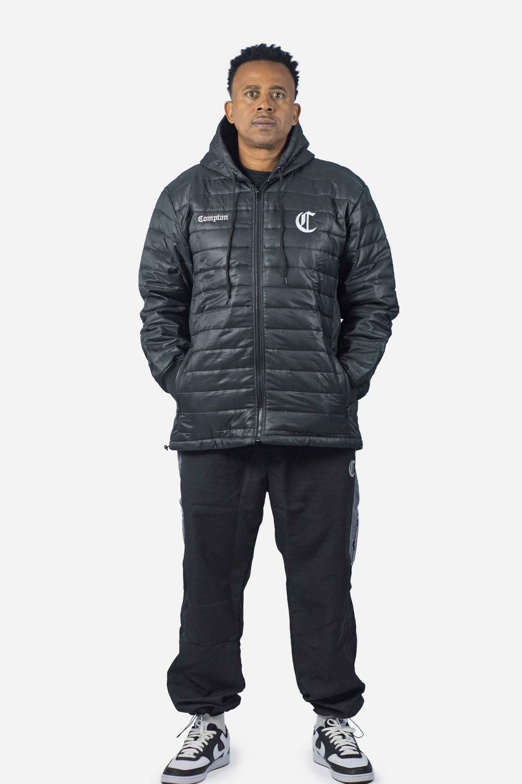 Jaqueta Compton Bobojaco Puffer Bordado Preto