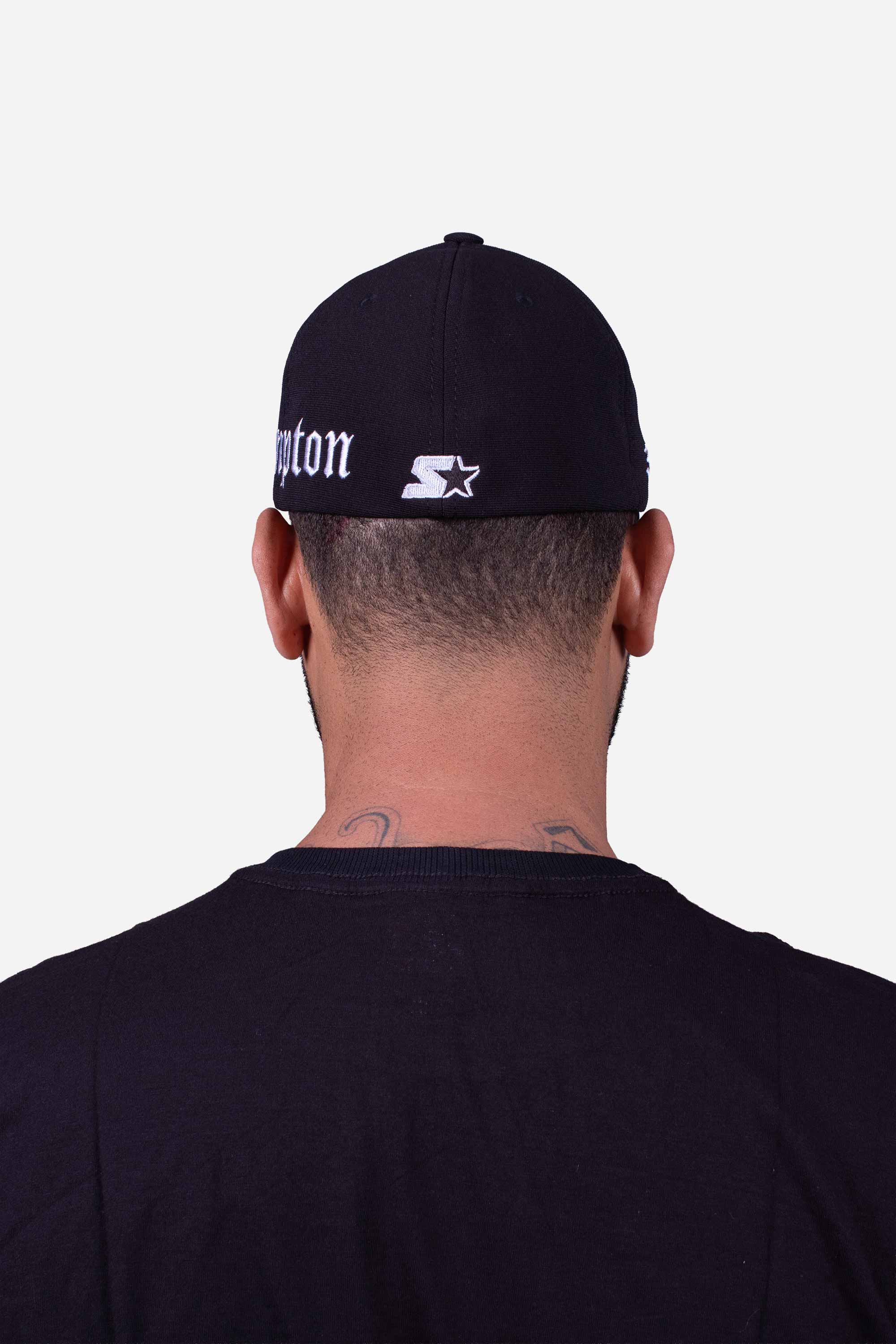 Boné Aba Curva Collab Starter X Compton Fechado FlexFit Preto