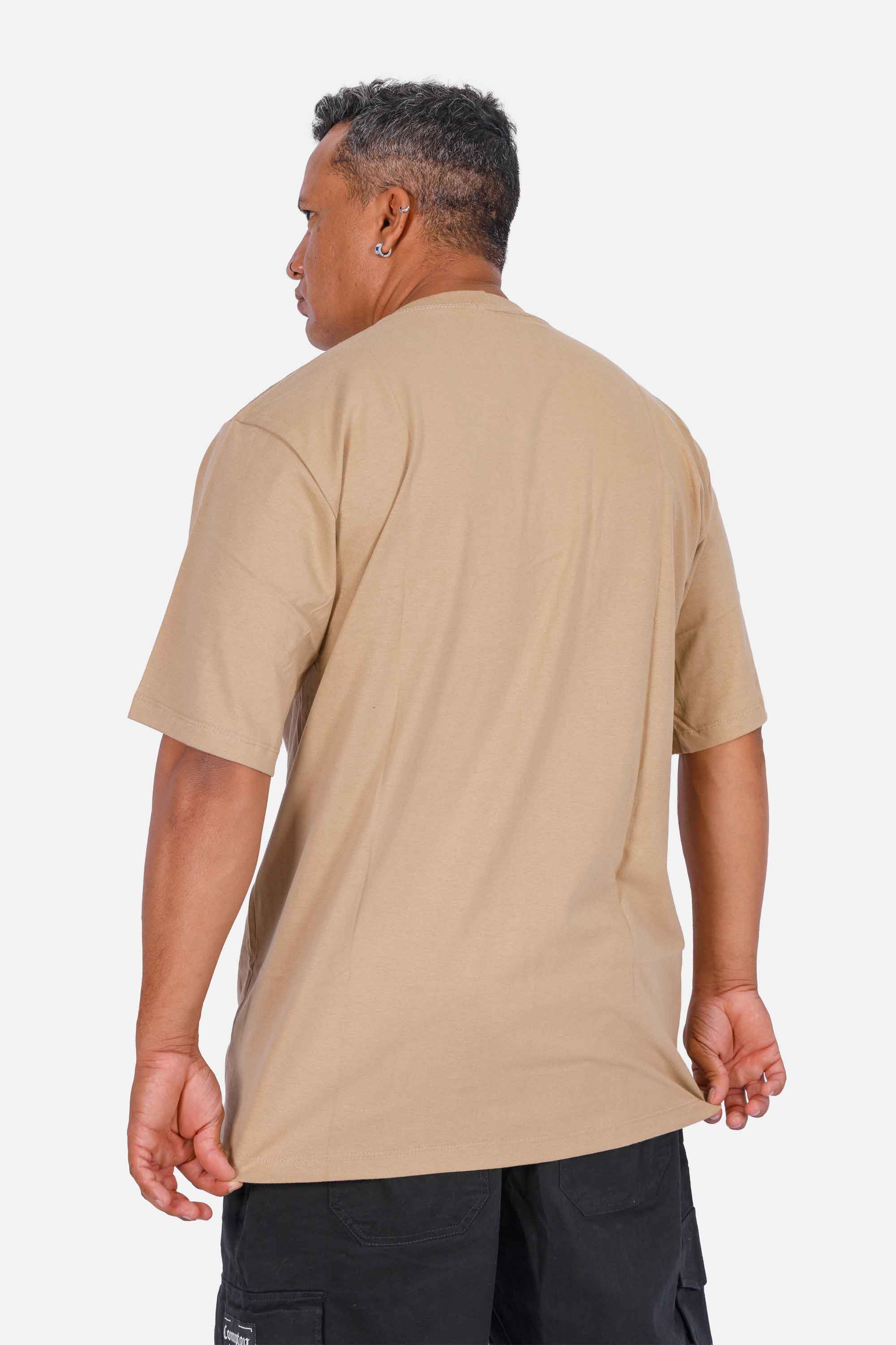 Camiseta Compton Oversized Logo Refletivo Caqui