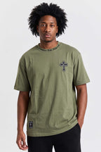 Camiseta Compton Oversized Gang Cross Verde Militar