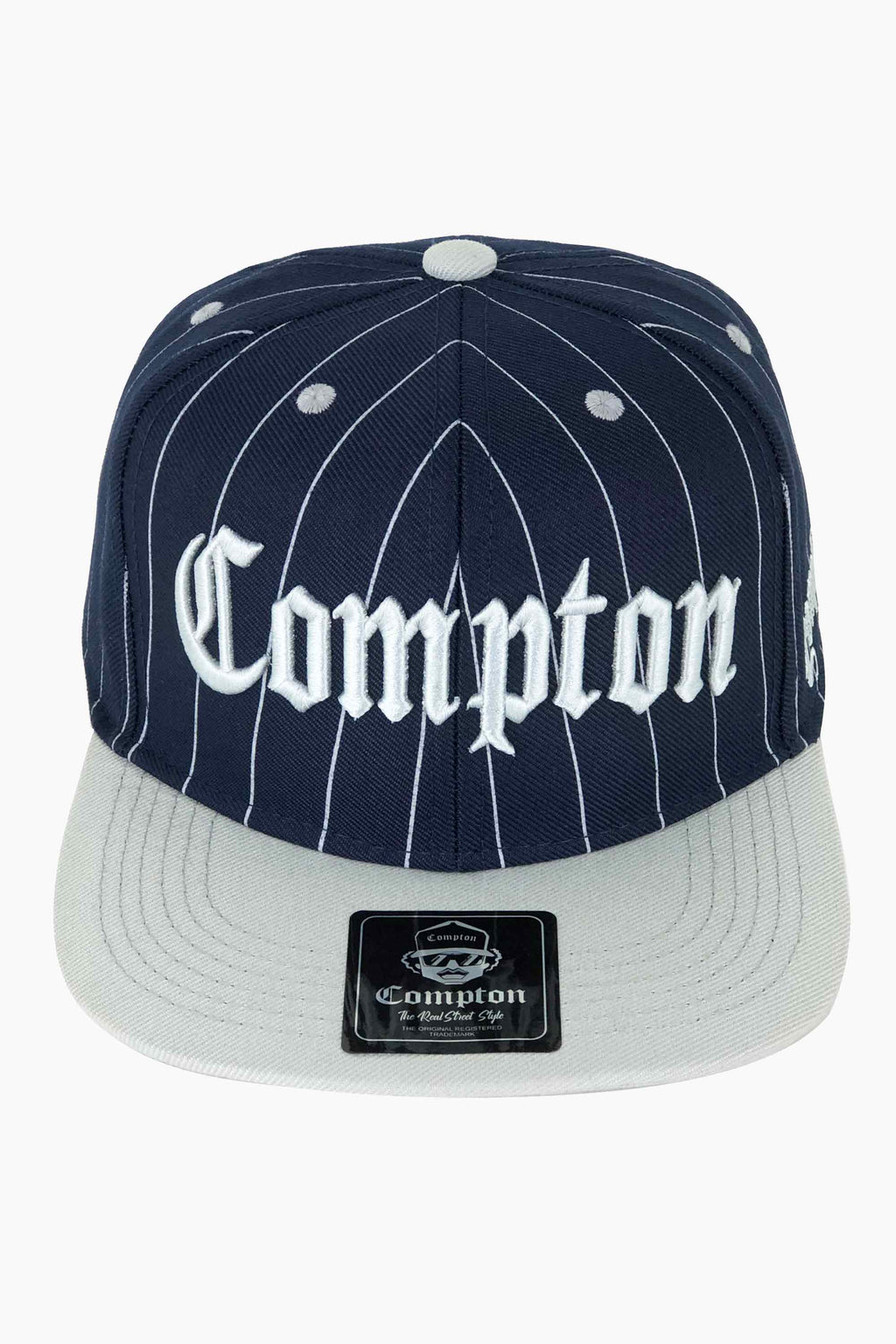 Boné Compton Aba Reta Snapback Classic Pinstripe Azul Marinho com risca de giz e fechamento ajustável.