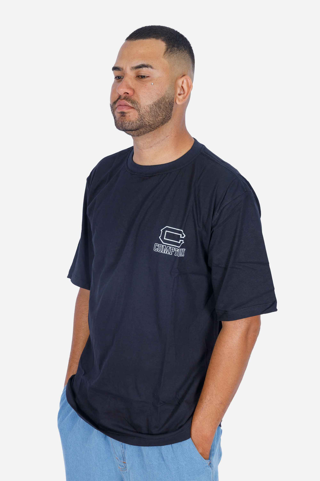 Camiseta Compton Oversized Illusion Preta