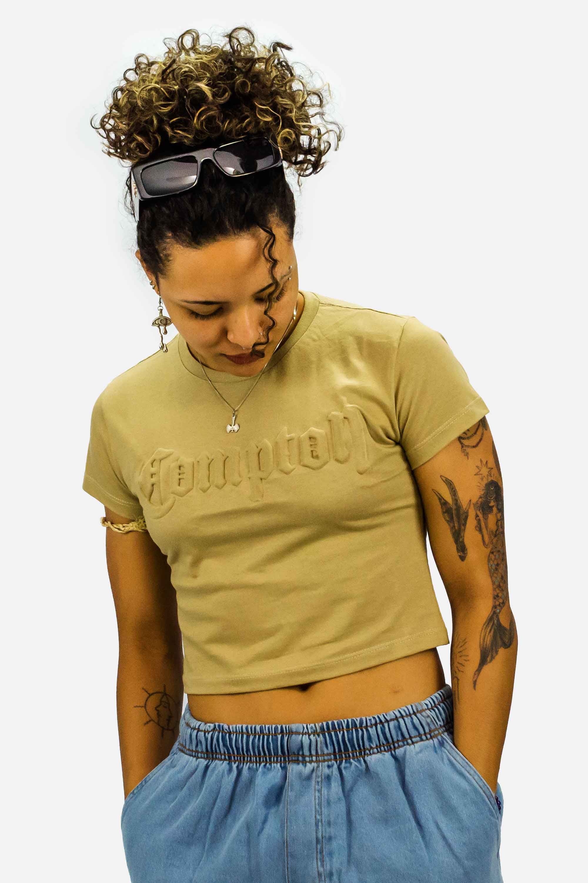 Cropped Compton Relevo 3D Caqui