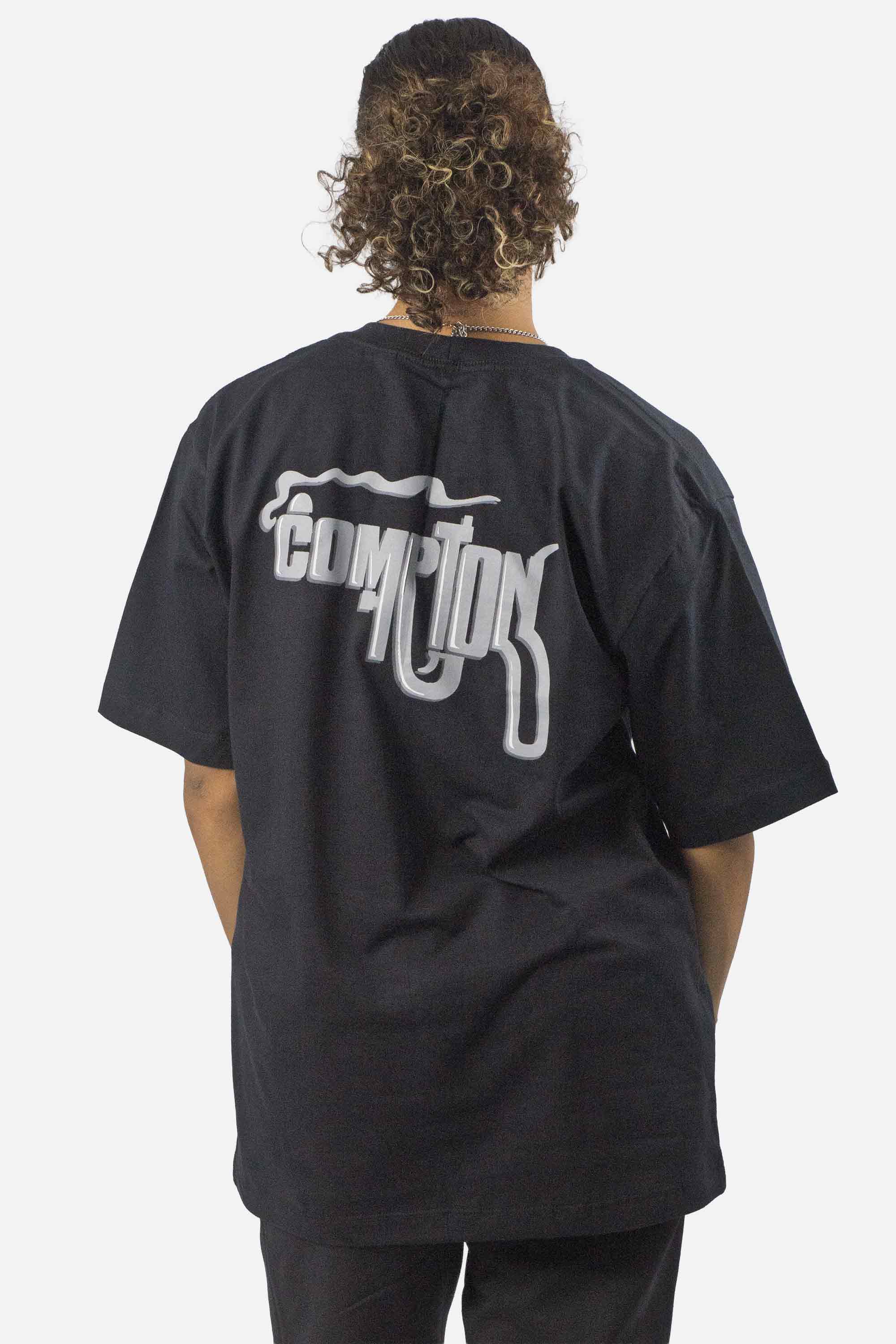 Camiseta Compton Oversized Fatal Weapon Preta