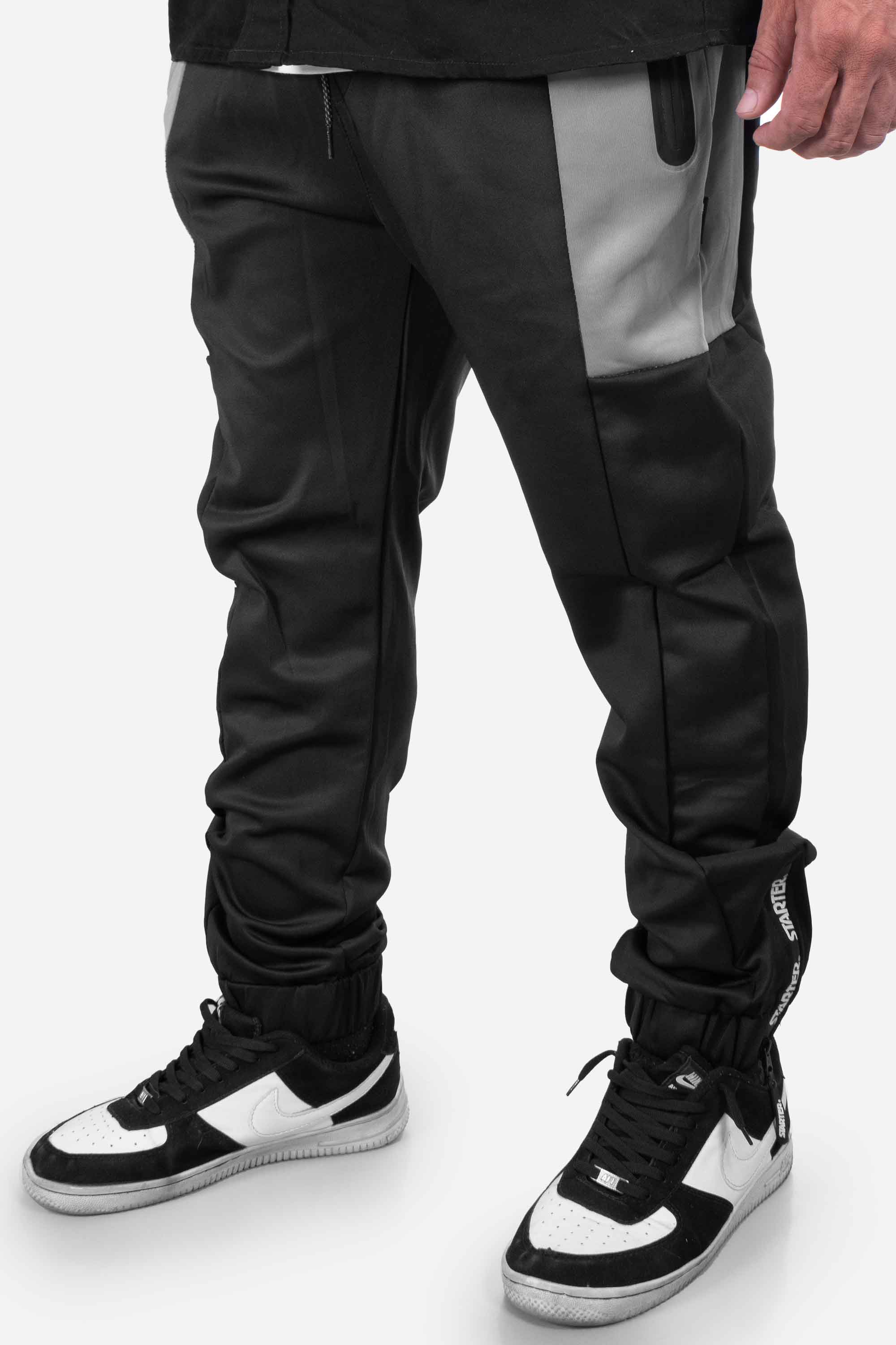 Calça Jogger Collab Starter x Compton Training Sintética - Preta com Recortes Cinza