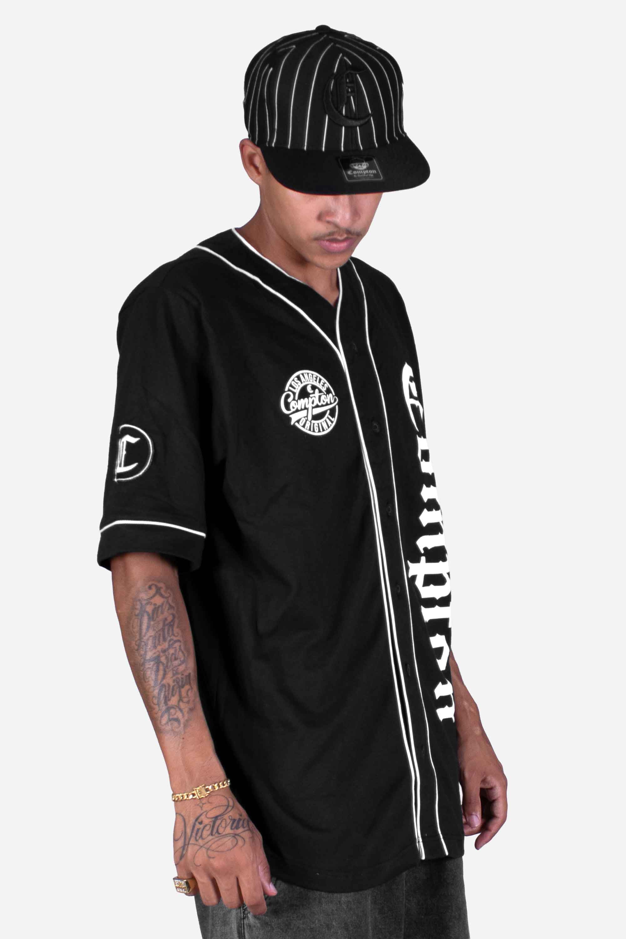 Camisa De Botão Baseball Compton Logo Preta - COMPTON