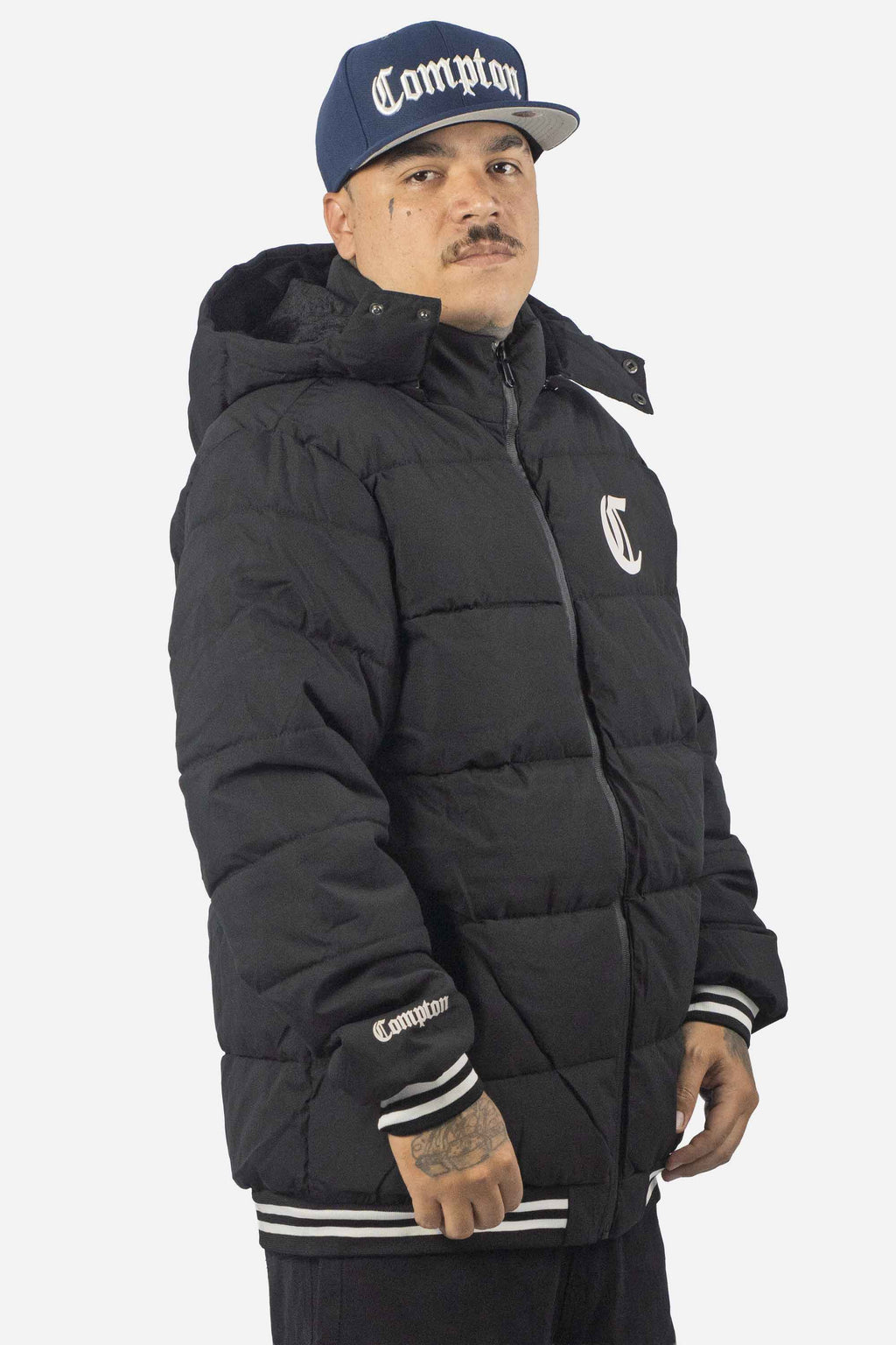 Jaqueta Compton Bobojaco Safira Preto - Estilo e Conforto – COMPTON