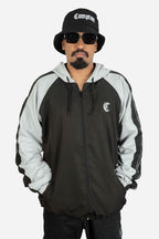 Jaqueta Compton Corta Vento Raglan Preto e Cinza