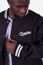 Jaqueta Compton college Bordada Preta