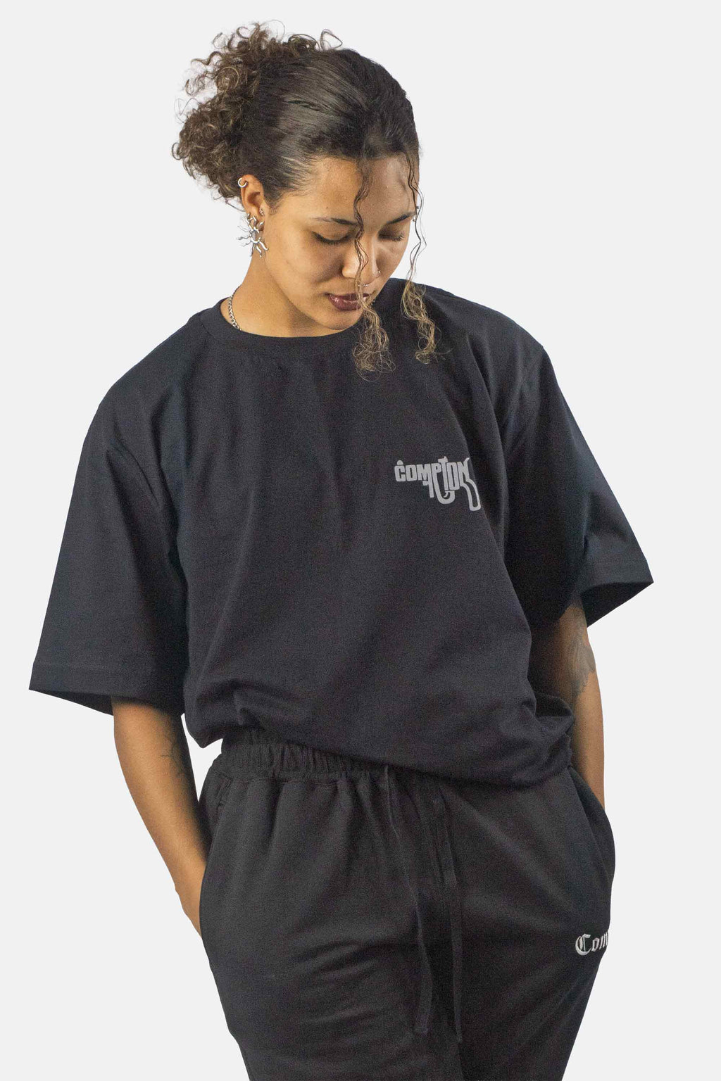 Camiseta Compton Oversized Fatal Weapon Preta