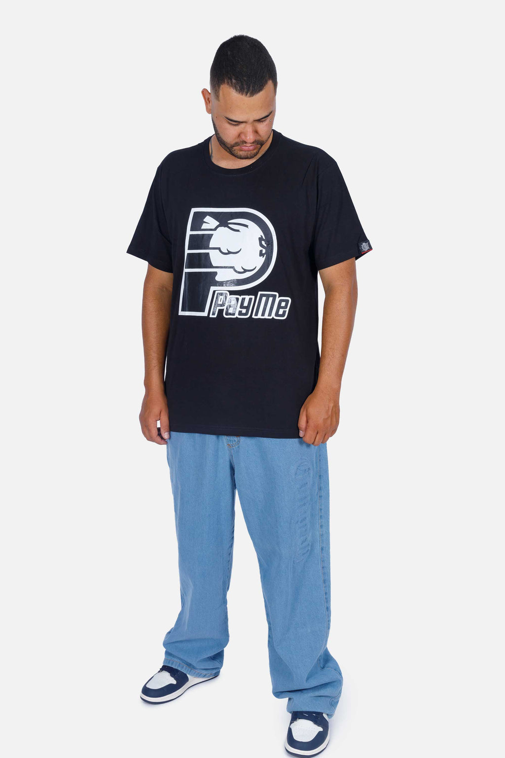 Camiseta Compton Pay Me Preta