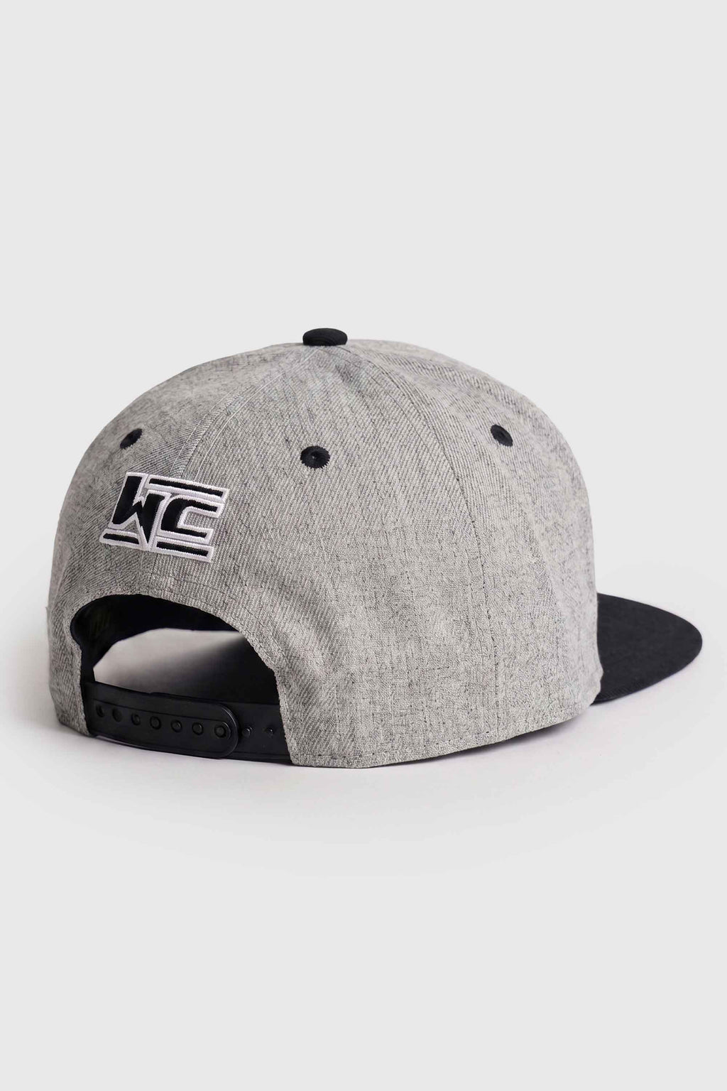 Boné Compton Aba Reta Snapback West Cali Cinza