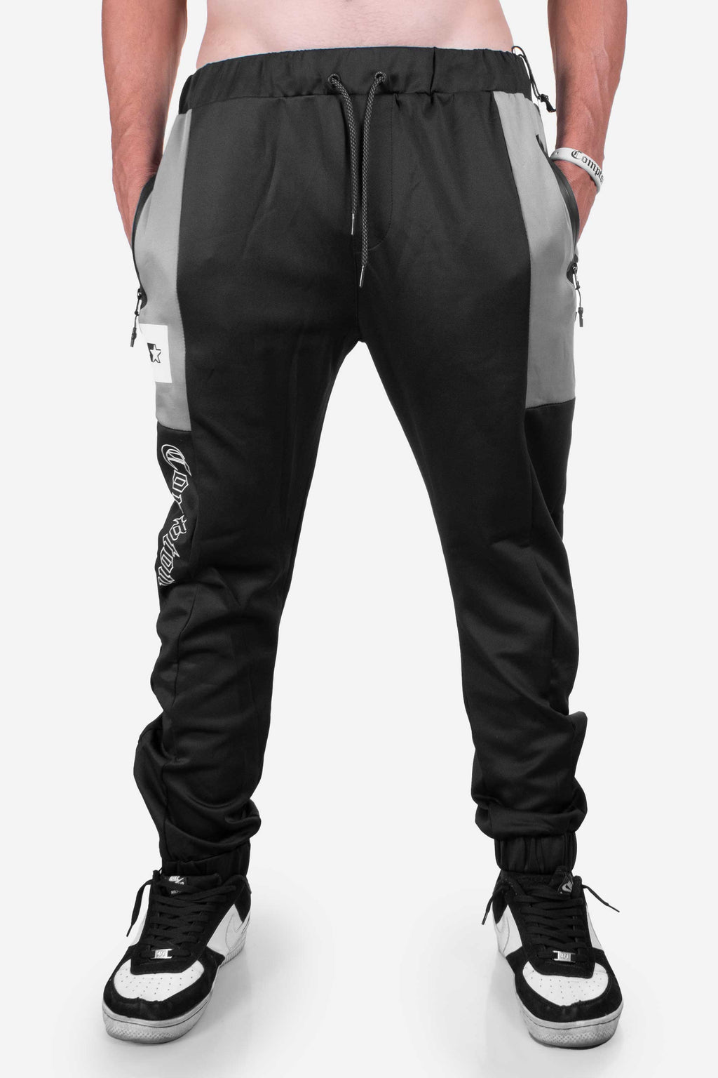 Calça Jogger Collab Starter x Compton Training Sintética - Preta com Recortes Cinza