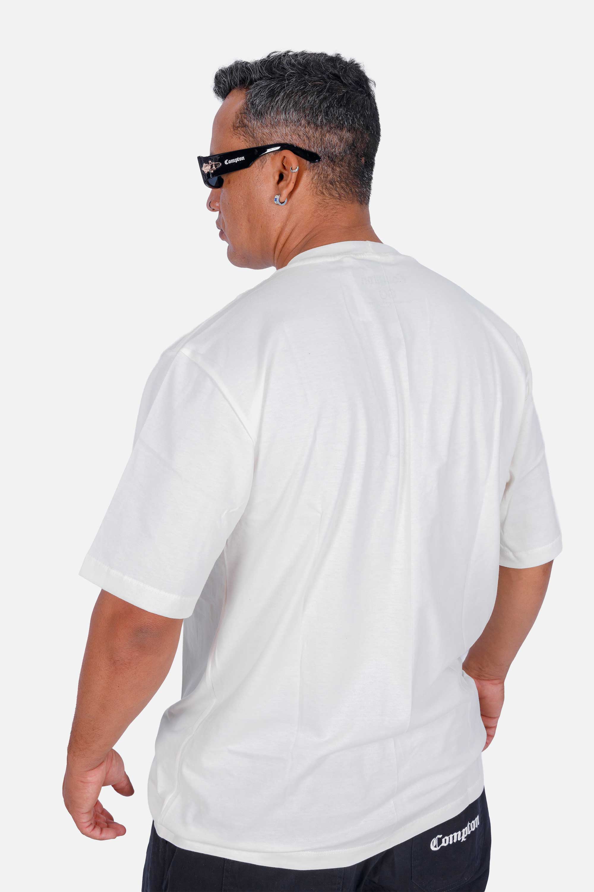 Camiseta Compton Oversized Logo Refletivo Off White