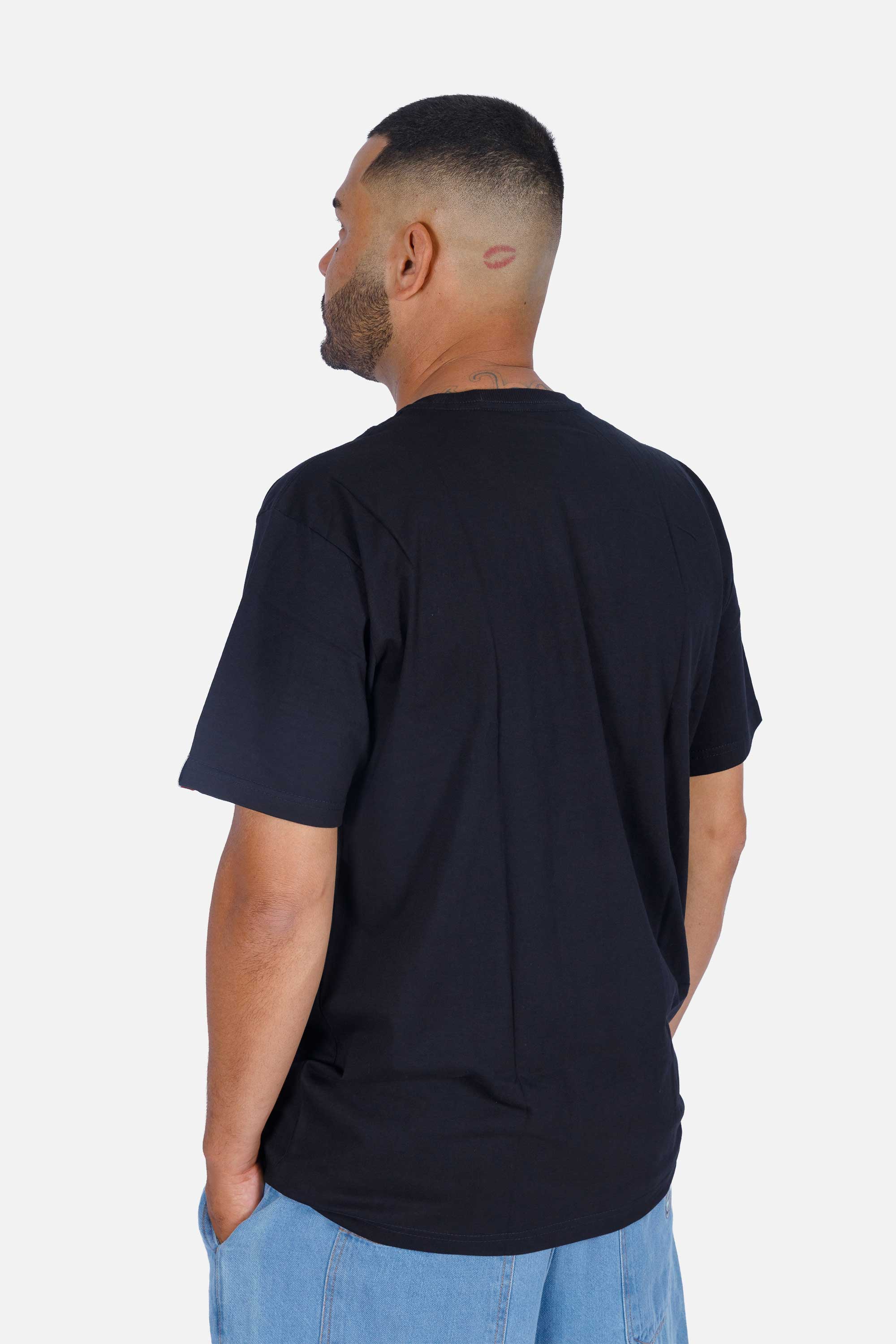 Camiseta Compton Pay Me Preta