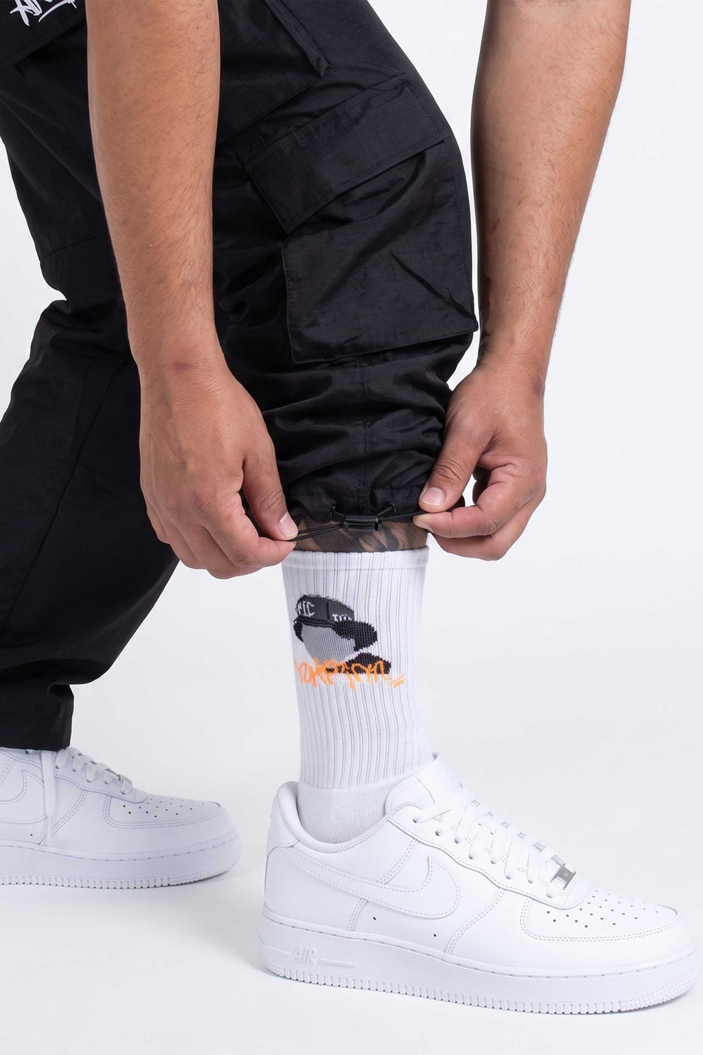 Calça Cargo Compton 8 Bolsos Elástico Ripstop Preta
