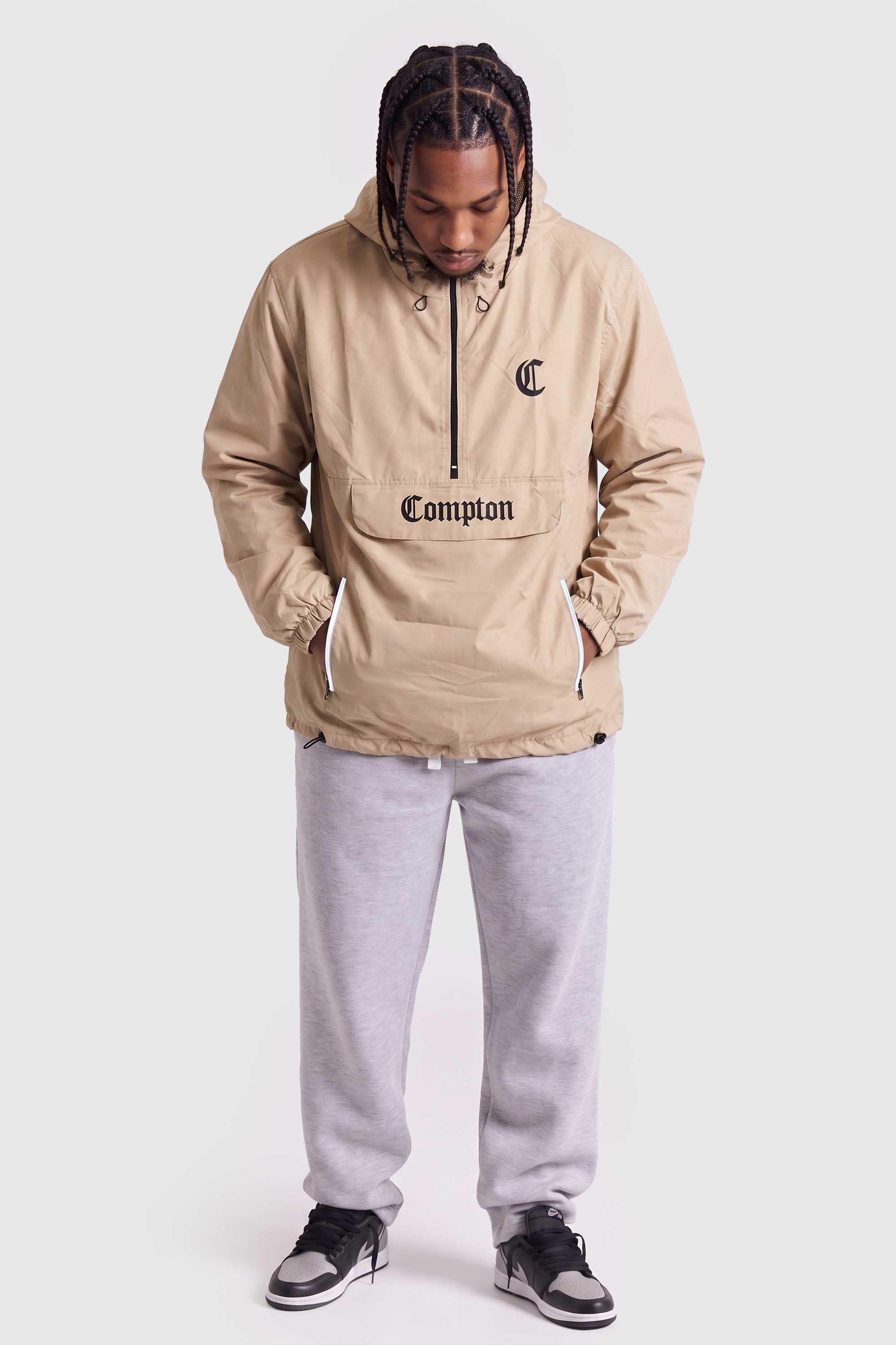 Jaqueta Compton Corta Vento Anorak Vira Bolsa Bege