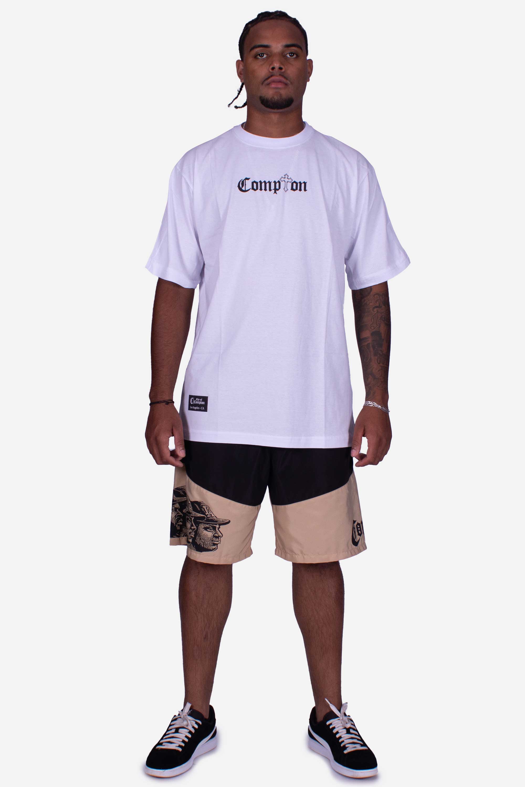 Camiseta Compton Oversized Tupac Branca