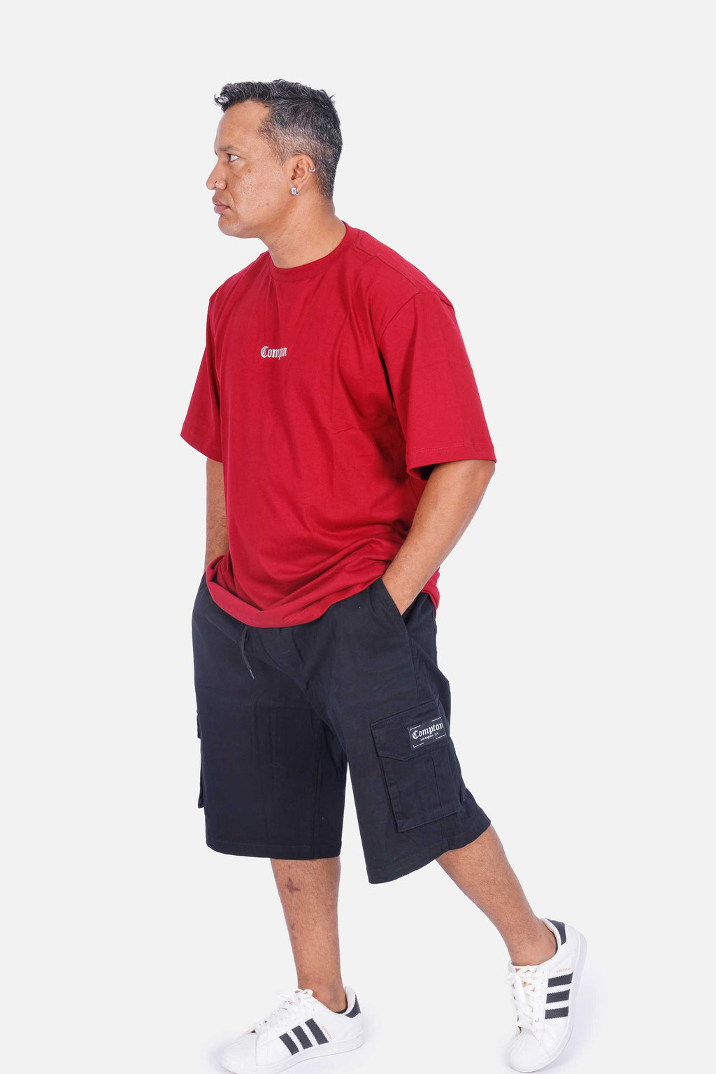 Camiseta Compton Oversized Logo Refletivo Vinho