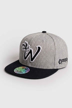 Boné Compton Aba Reta Snapback West Cali Cinza