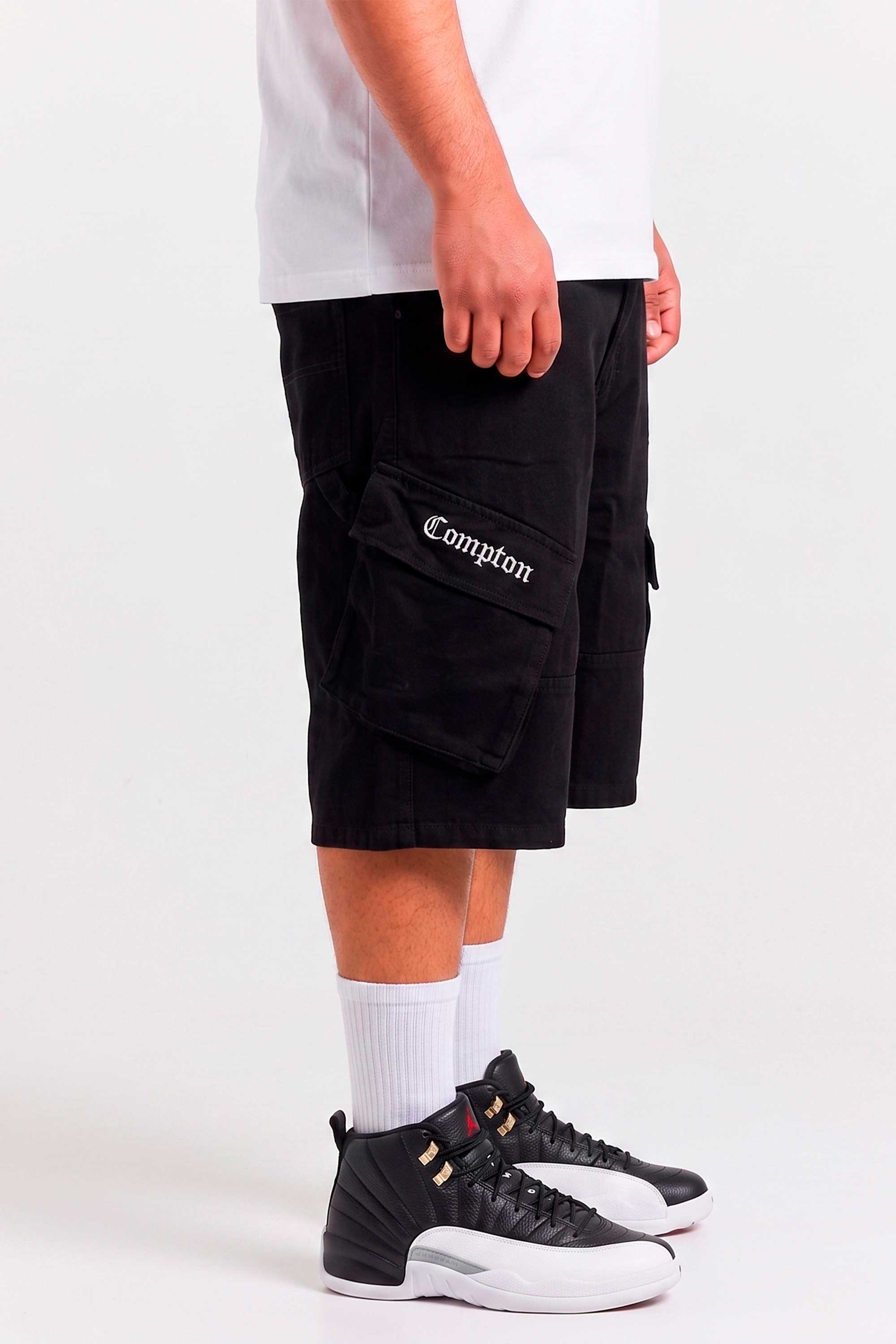 Bermuda Jeans Compton Bolso Bordado Inclinado Fole Preta