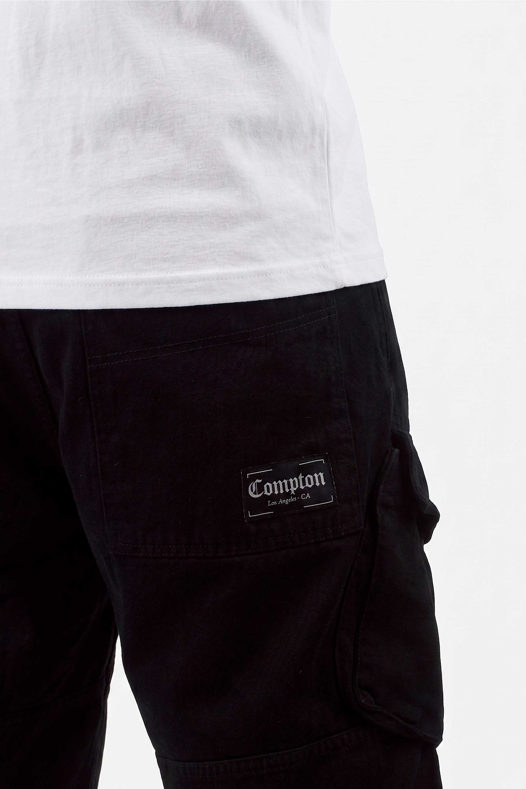 Bermuda Jeans Compton Bolso Bordado Inclinado Fole Preta