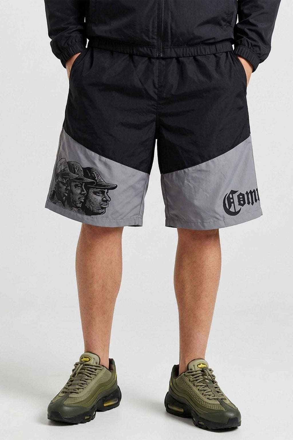 Bermuda Compton Tactel Gangsta Woodcut Preto/Cinza
