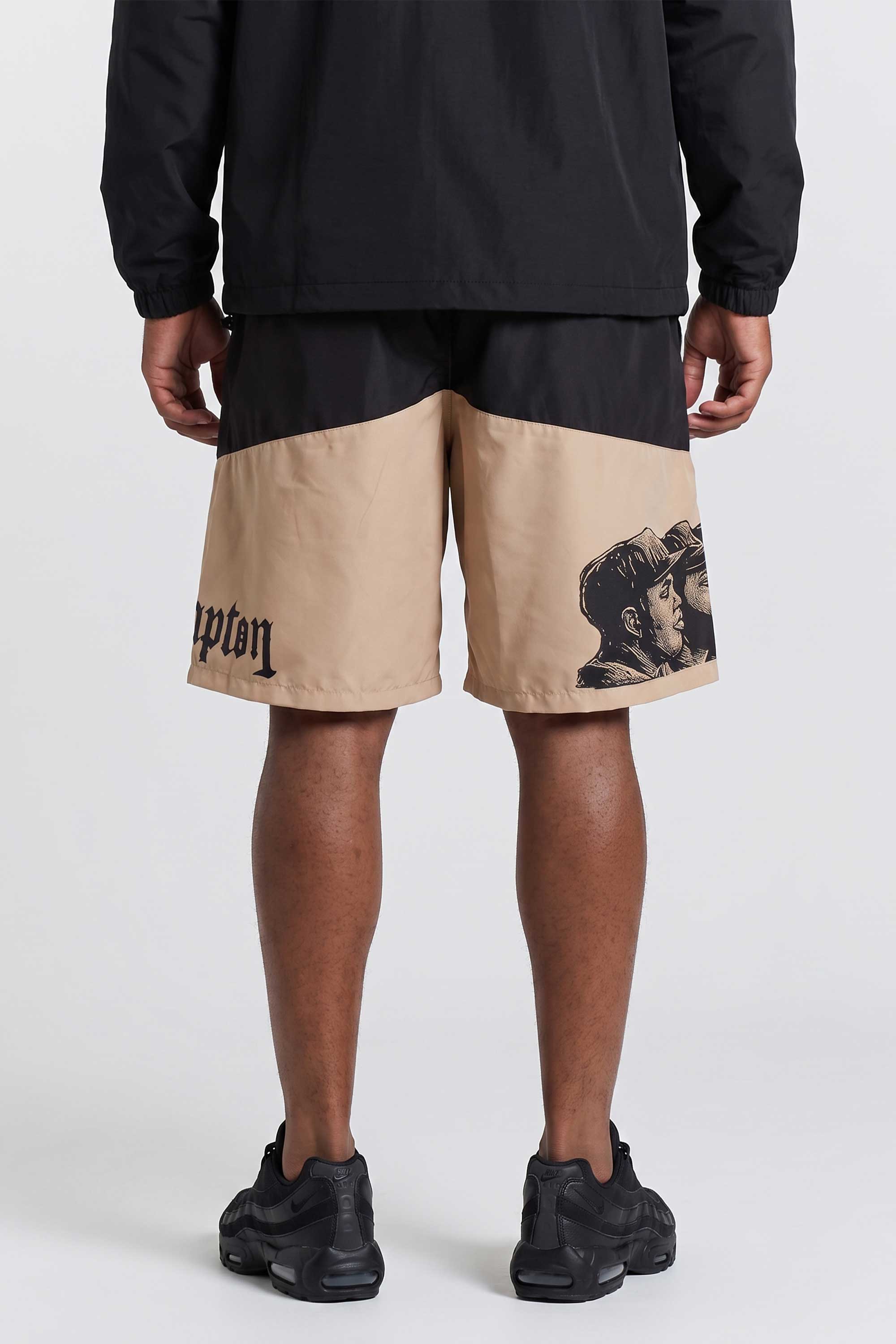 Bermuda Compton Tactel Gangsta Woodcut Preto/Caqui