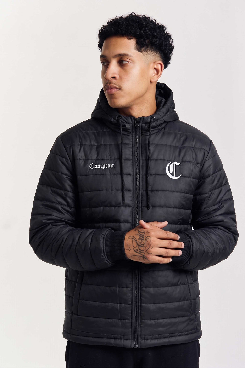 Jaqueta Compton Bobojaco Puffer Bordado Preto