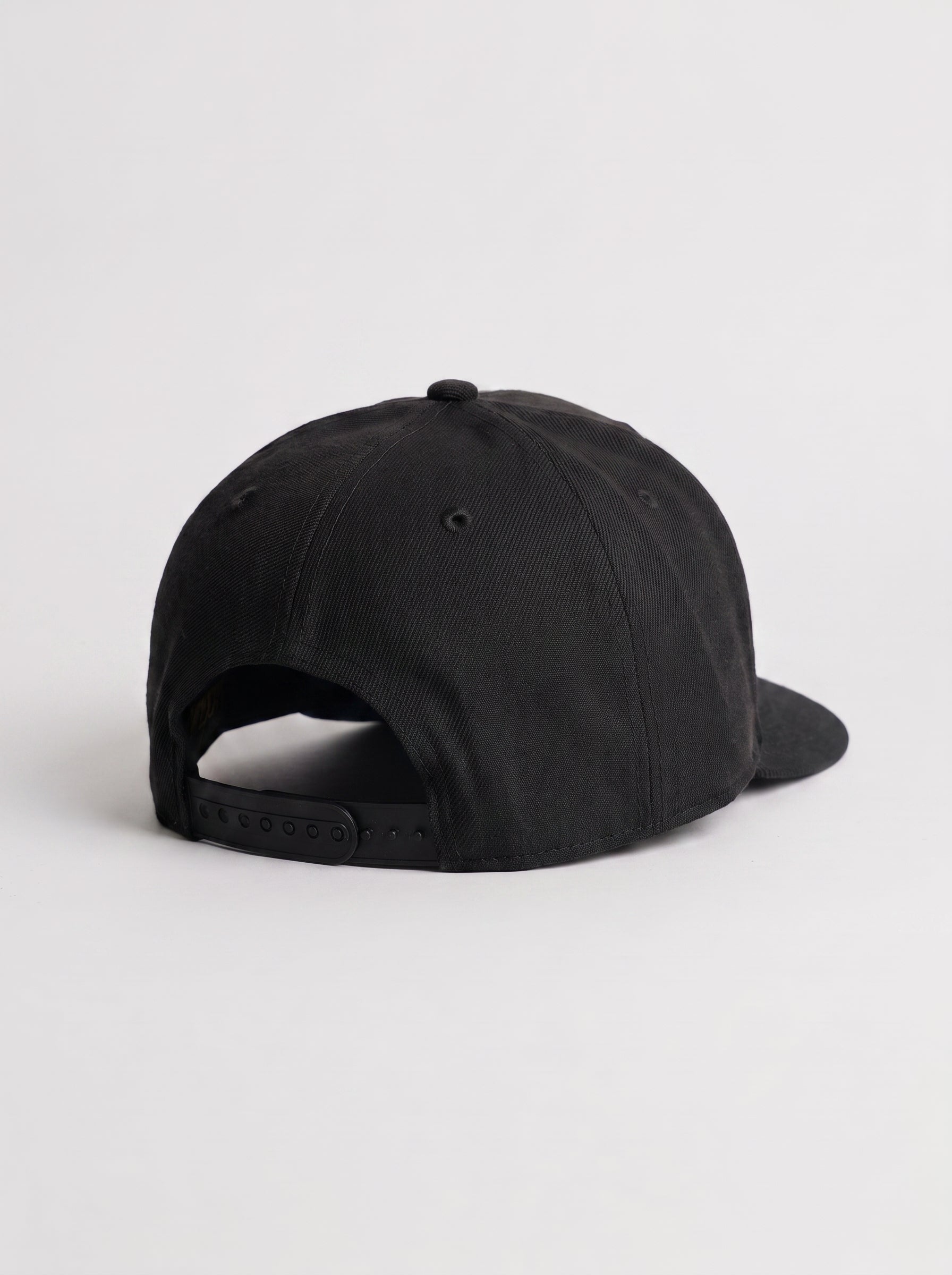 Boné Compton Aba Reta Snapback LA Recorte a Laser Preto