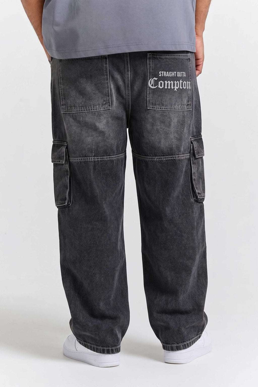 Calça Jeans Baggy Cargo Compton Straight Outta Black
