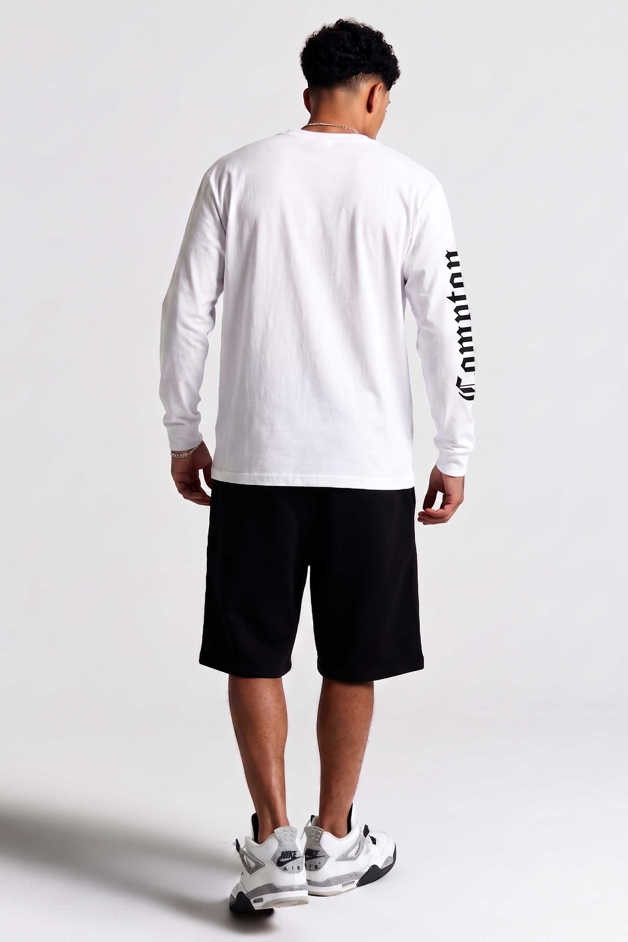 Camiseta Compton Manga longa Logo Branca
