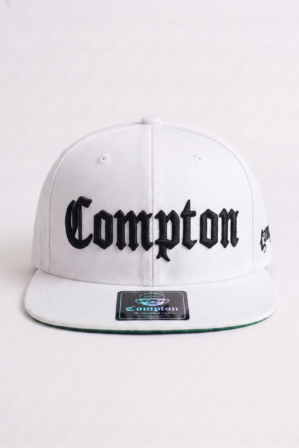 Boné Compton Aba Reta Classic Fechado Branco