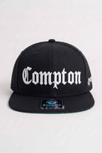 Boné Compton Aba Reta Classic Fechado Preto