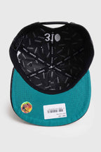 Boné Aba Reta Snapback Compton Clássico Couro - Preto