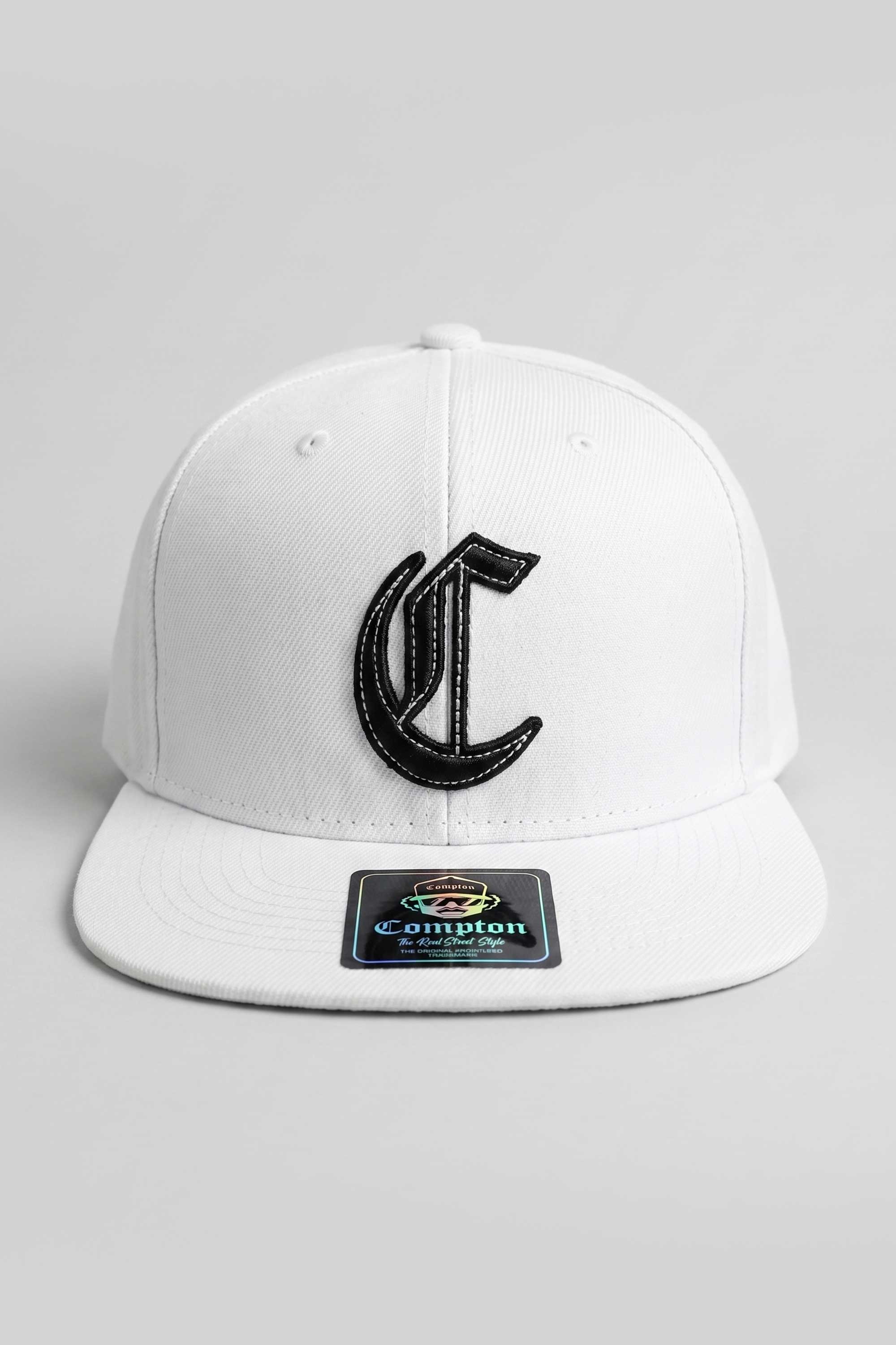 Boné Compton Aba Reta Snapback Logo Corte Laser Branco