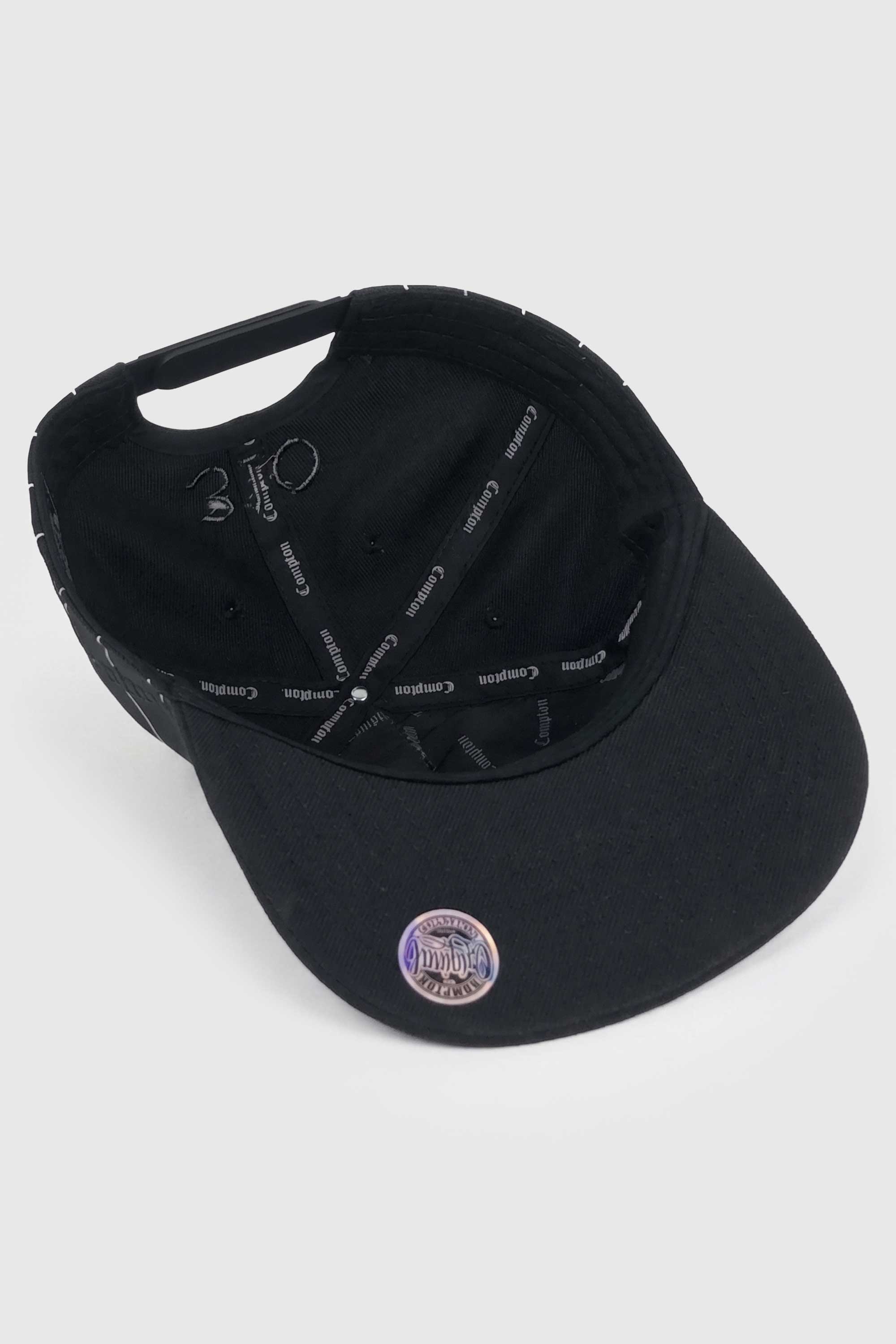 Boné Compton Aba Reta Snapback Logo Pinstripe Preto