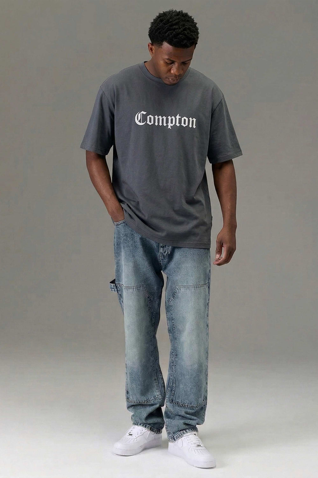 Camiseta Compton Oversized Classic Cinza