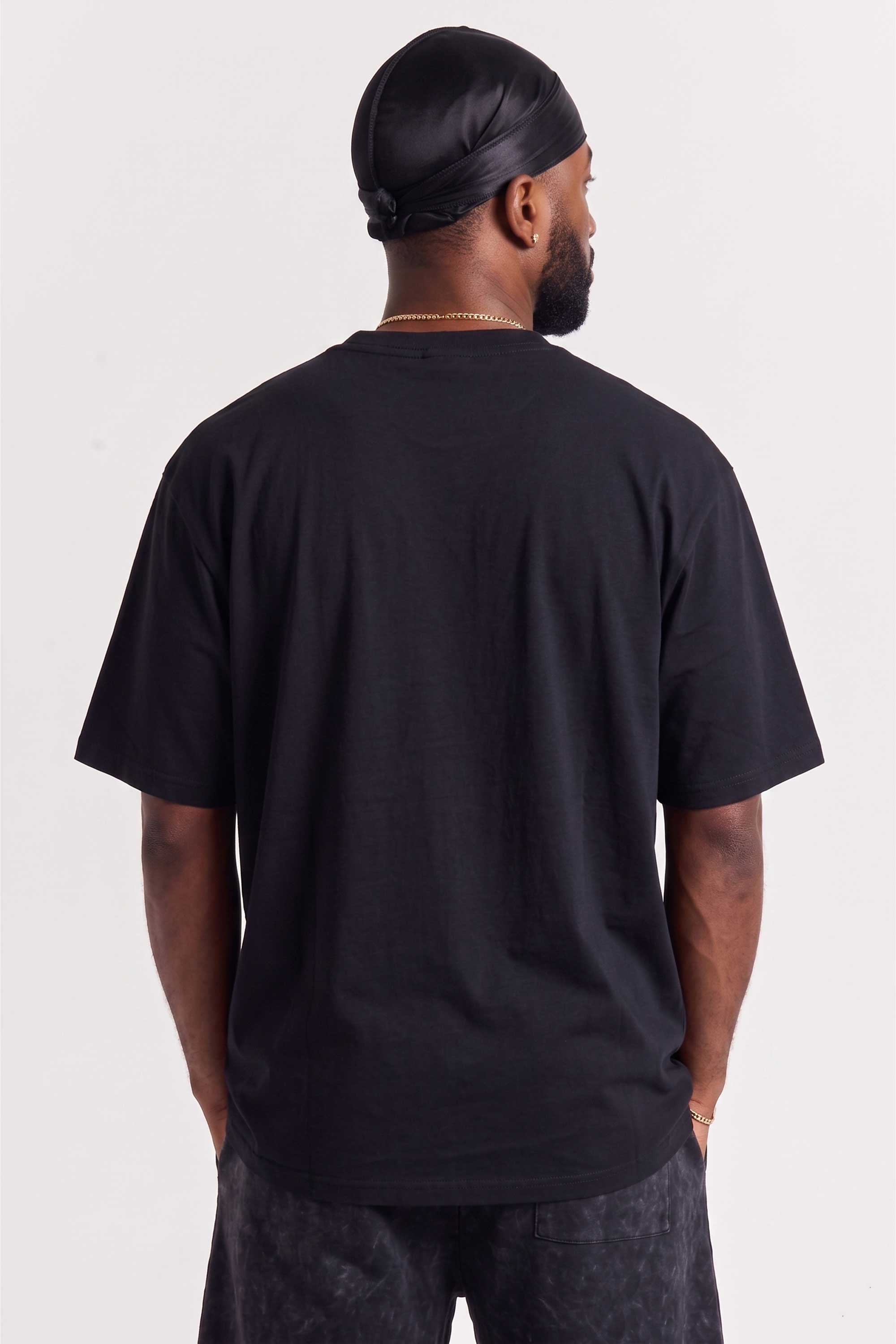 Camiseta Compton Oversized Classic Preta