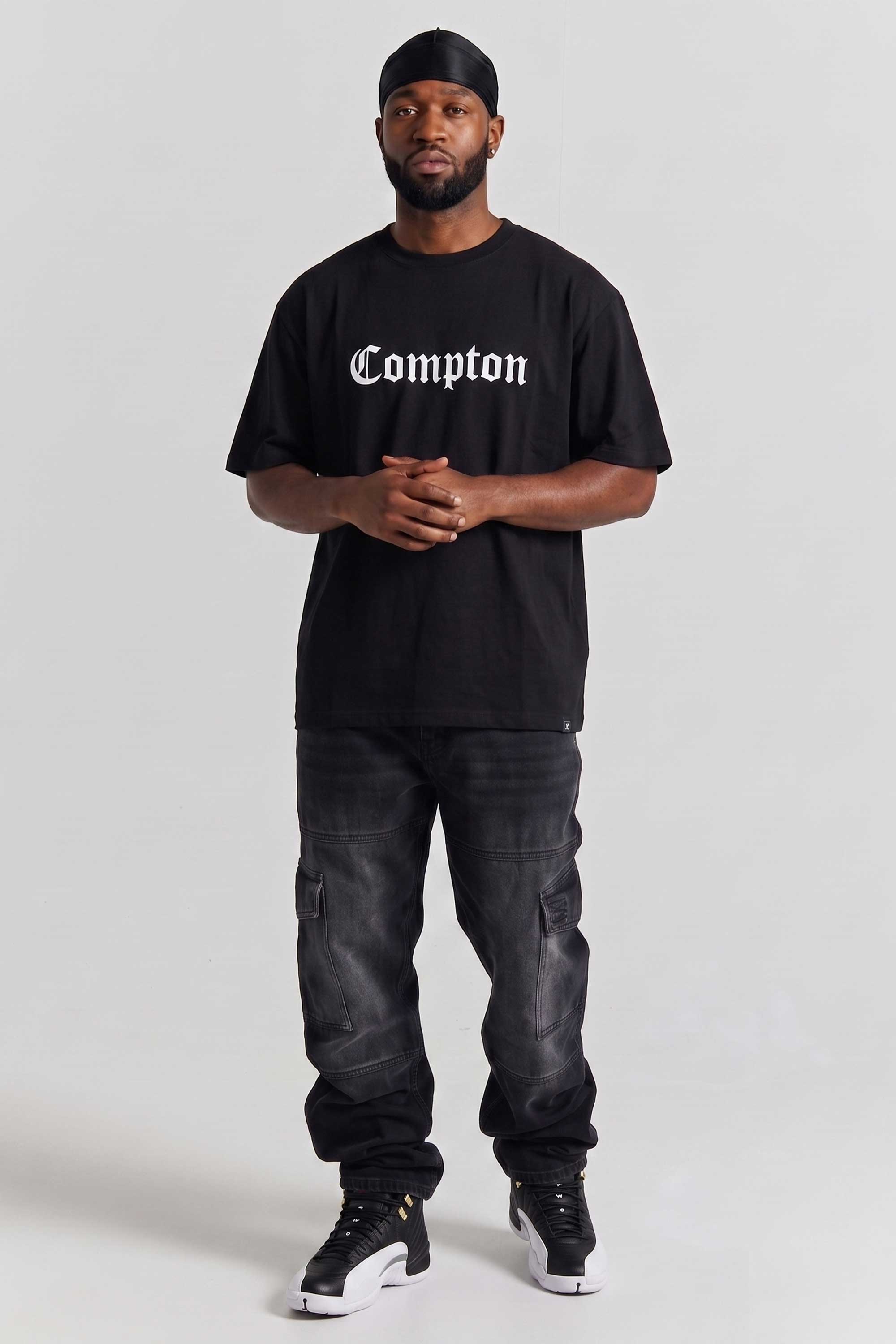 Camiseta Compton Oversized Classic Preta
